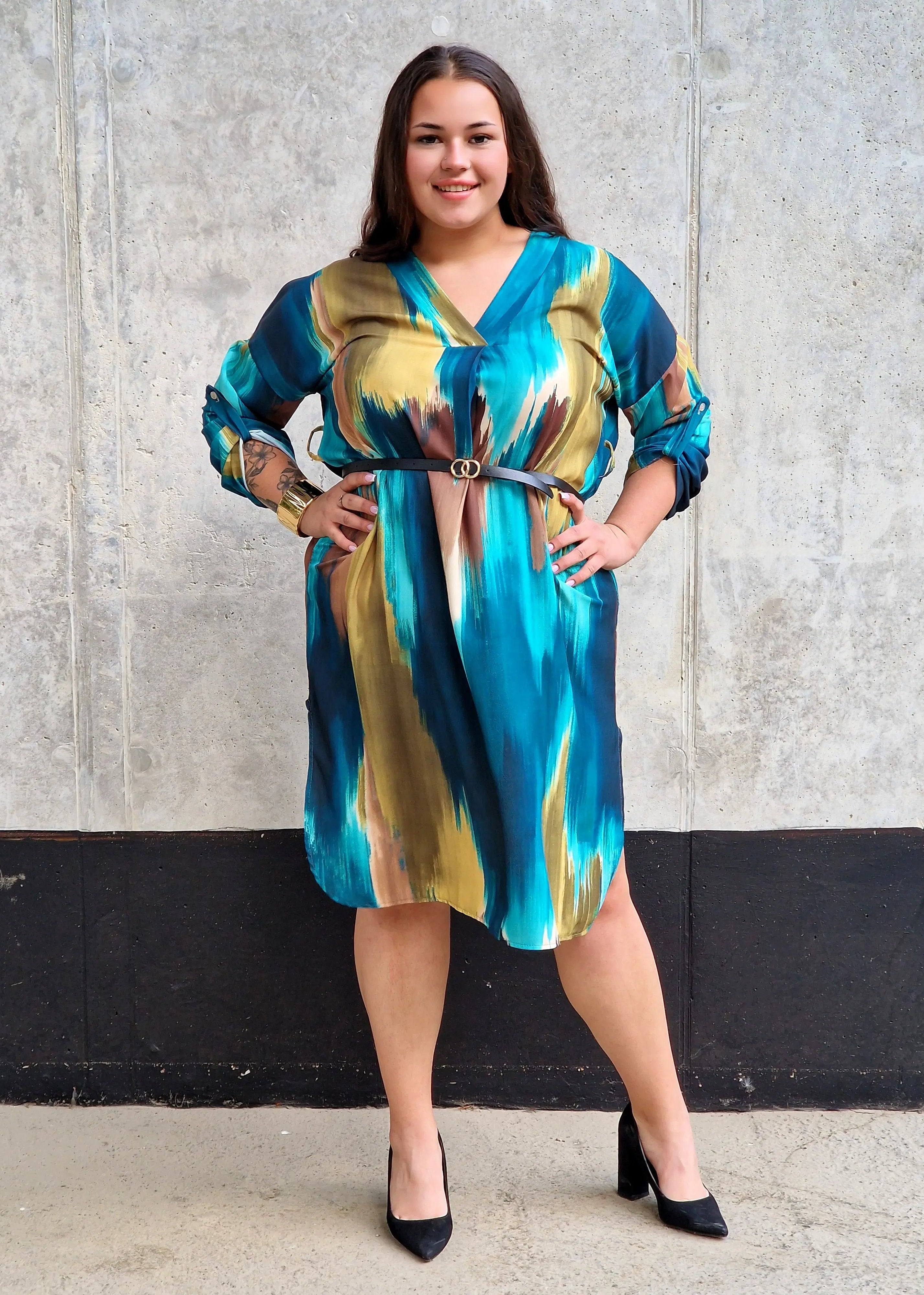 Sukienka wielokolorowa z paseczkiem Stylowa XL