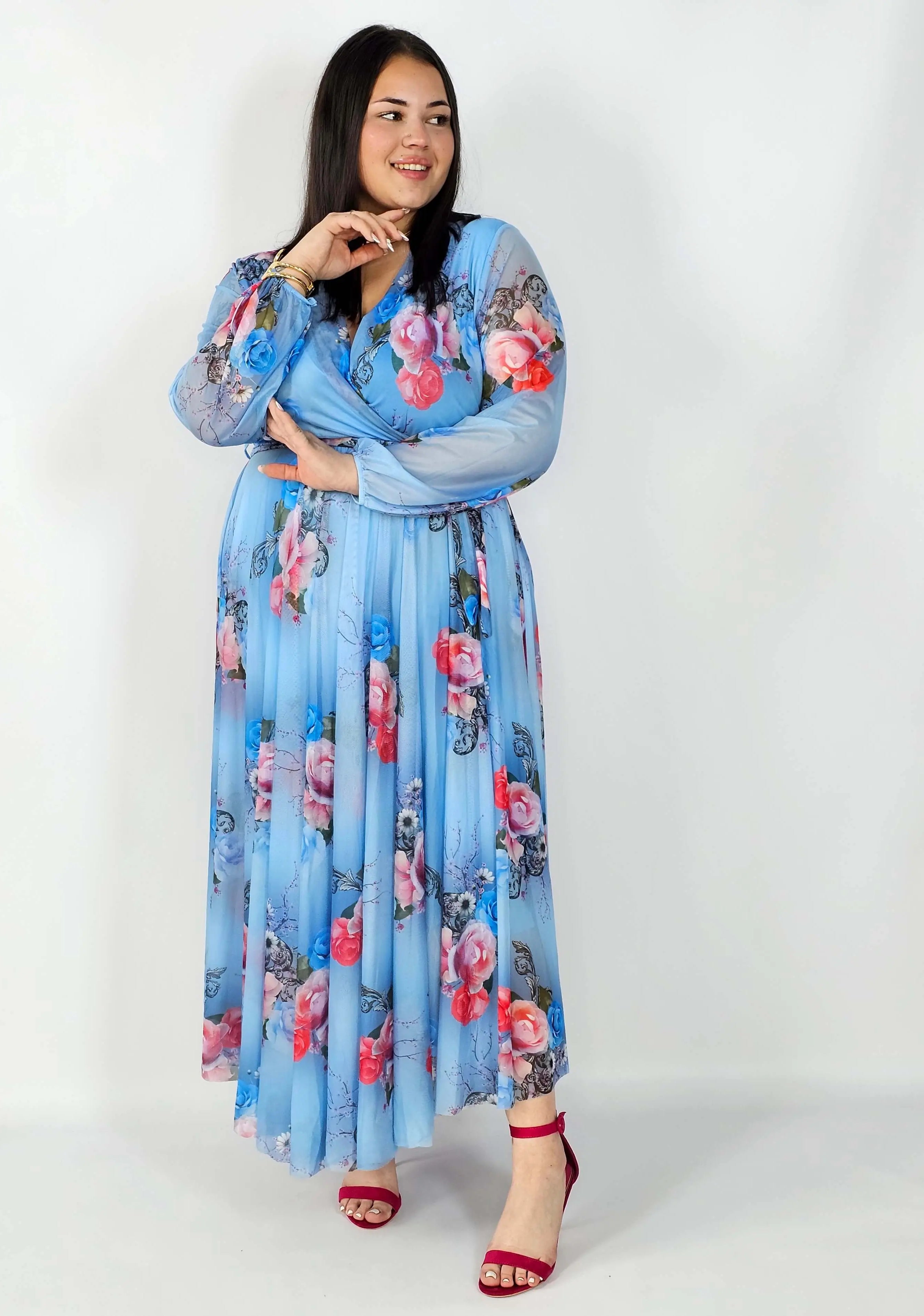 Sukienka z Siateczkowym Wykończeniem Plus Size StylowaXL – Romantyczna Elegancja i Lekkość Stylowa XL