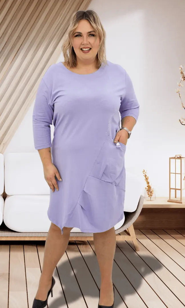 Sukienka z cyrkoniami na przodzie - fiolet Stylowa XL