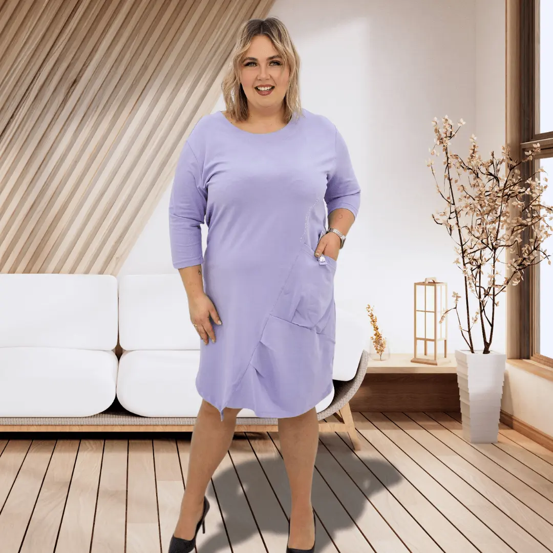 Sukienka z cyrkoniami na przodzie - fiolet Stylowa XL