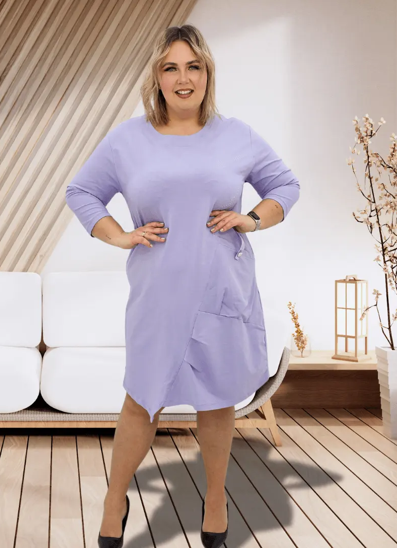 Sukienka z cyrkoniami na przodzie - fiolet Stylowa XL