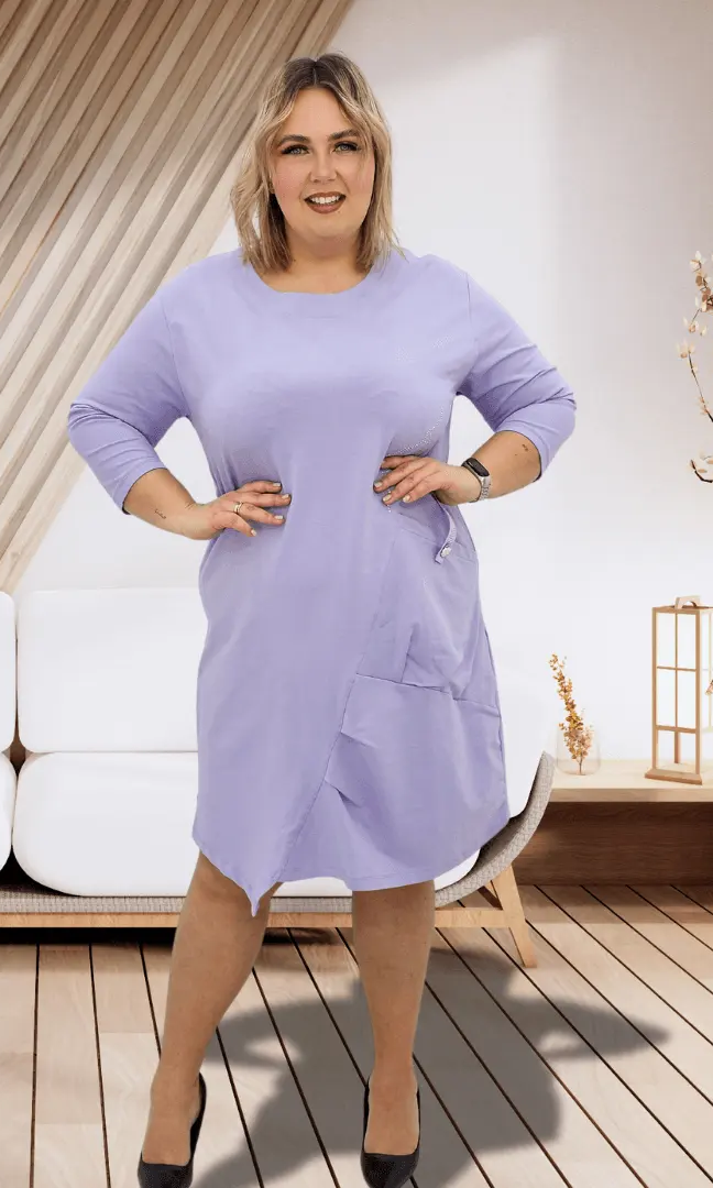 Sukienka z cyrkoniami na przodzie - fiolet Stylowa XL