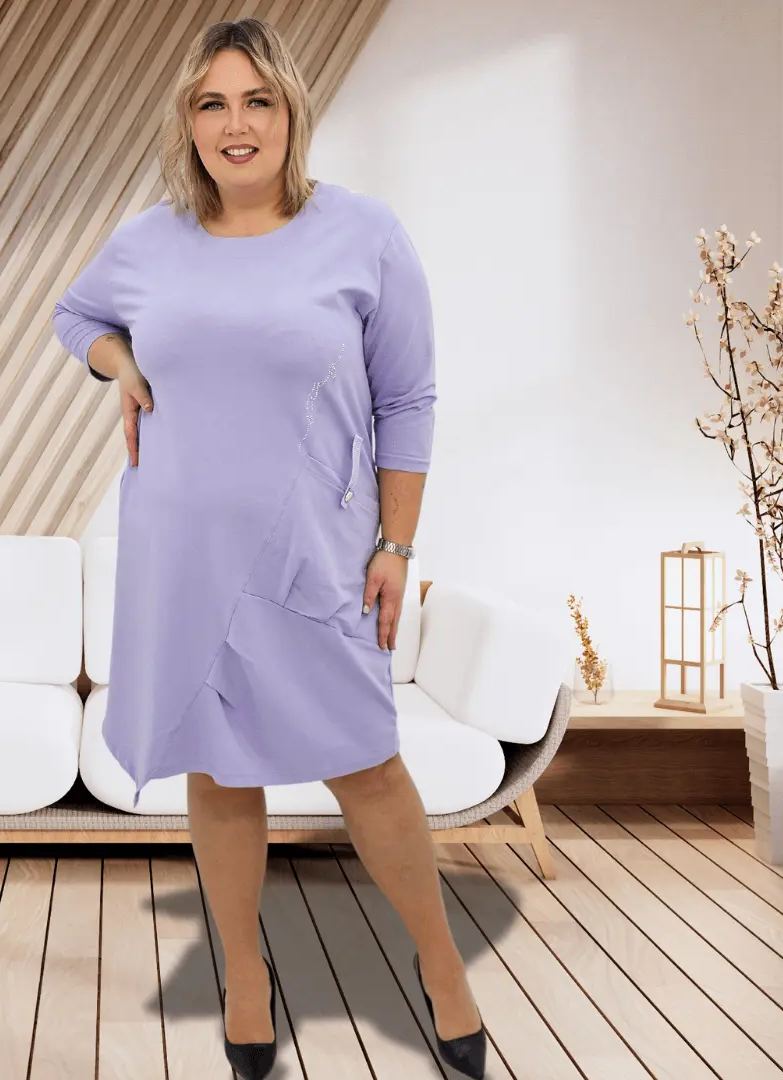 Sukienka z cyrkoniami na przodzie - fiolet Stylowa XL