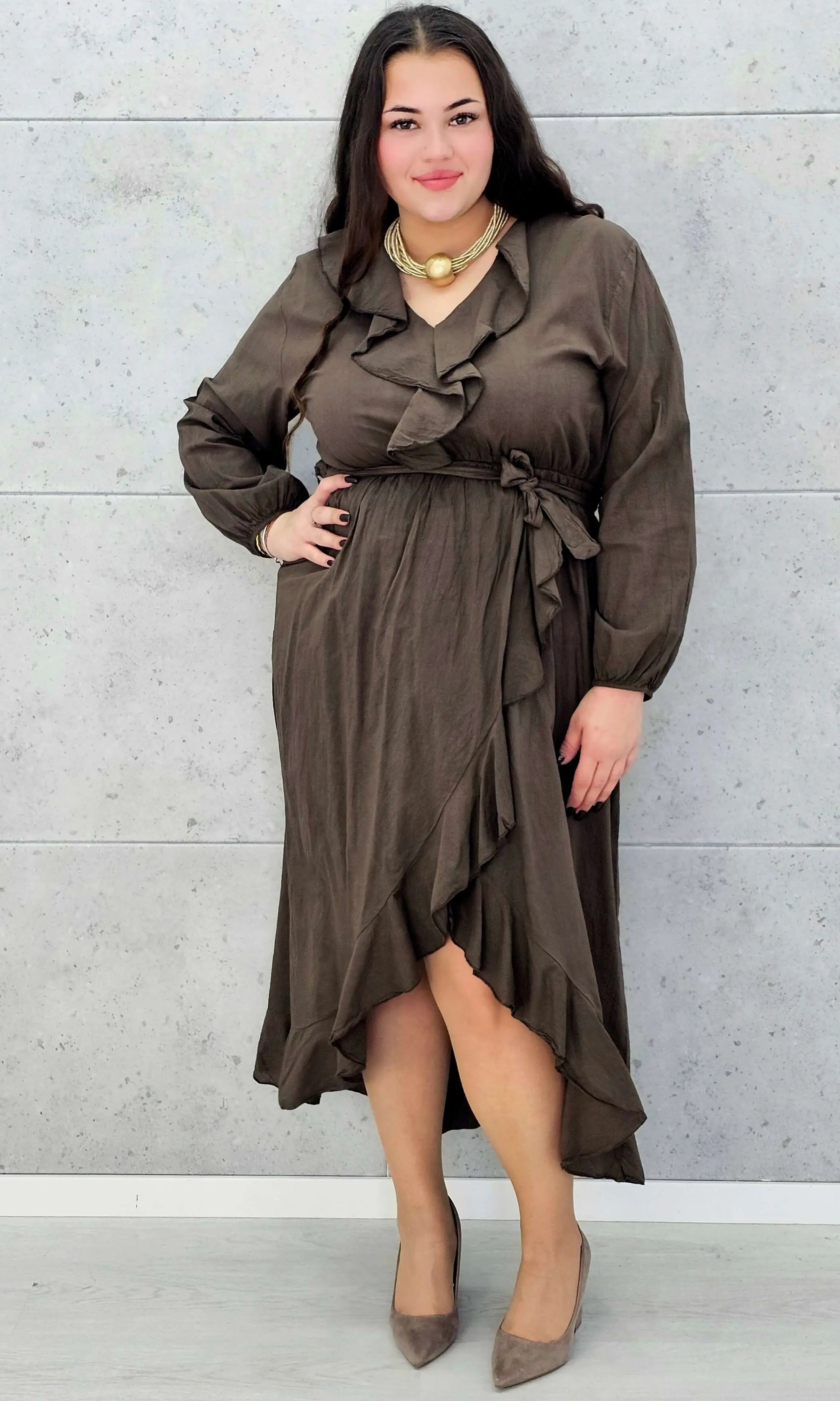 Sukienka z falbanką - Moda Plus Size - Stylowa XL