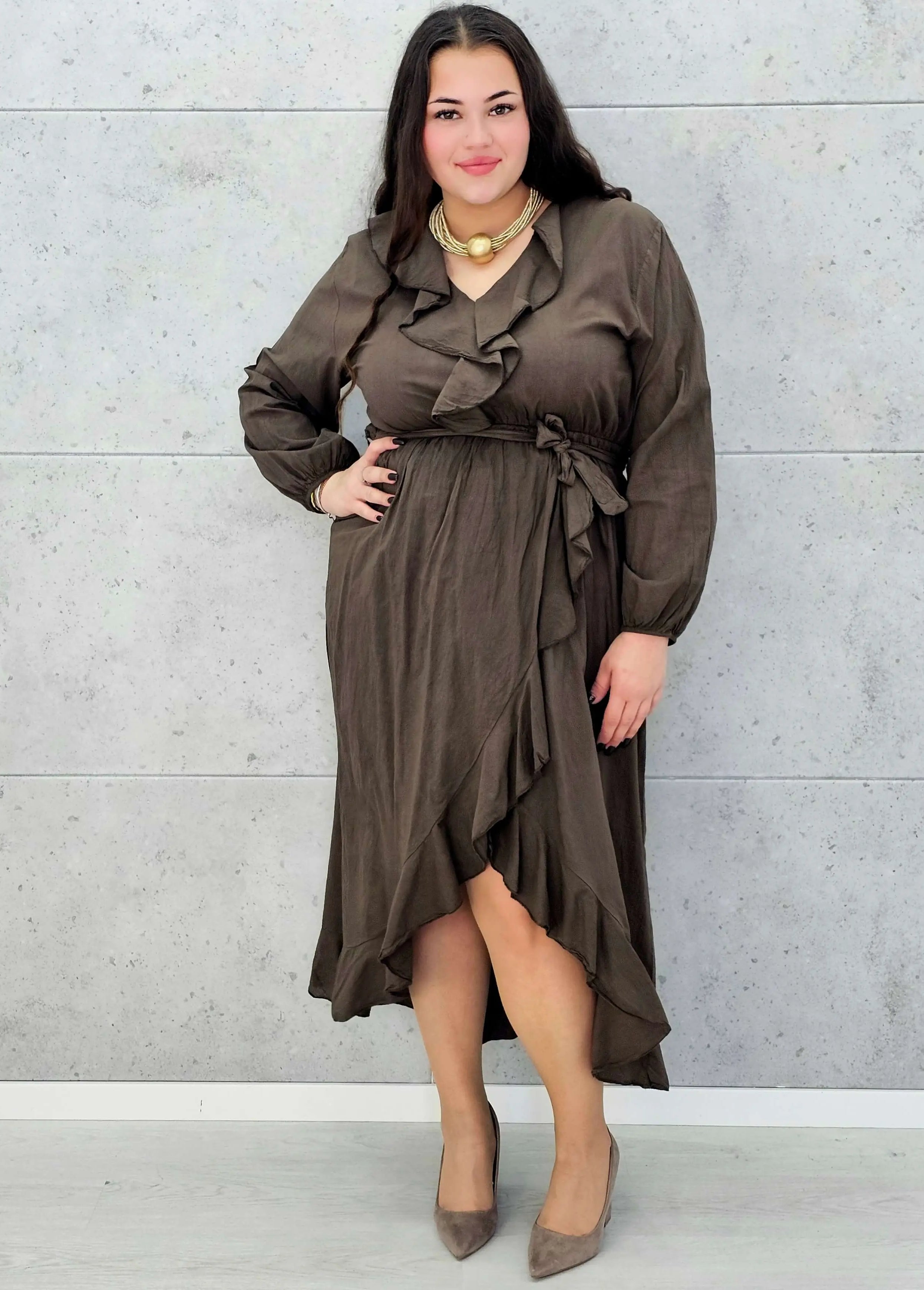 Sukienka z falbanką - Moda Plus Size - Stylowa XL