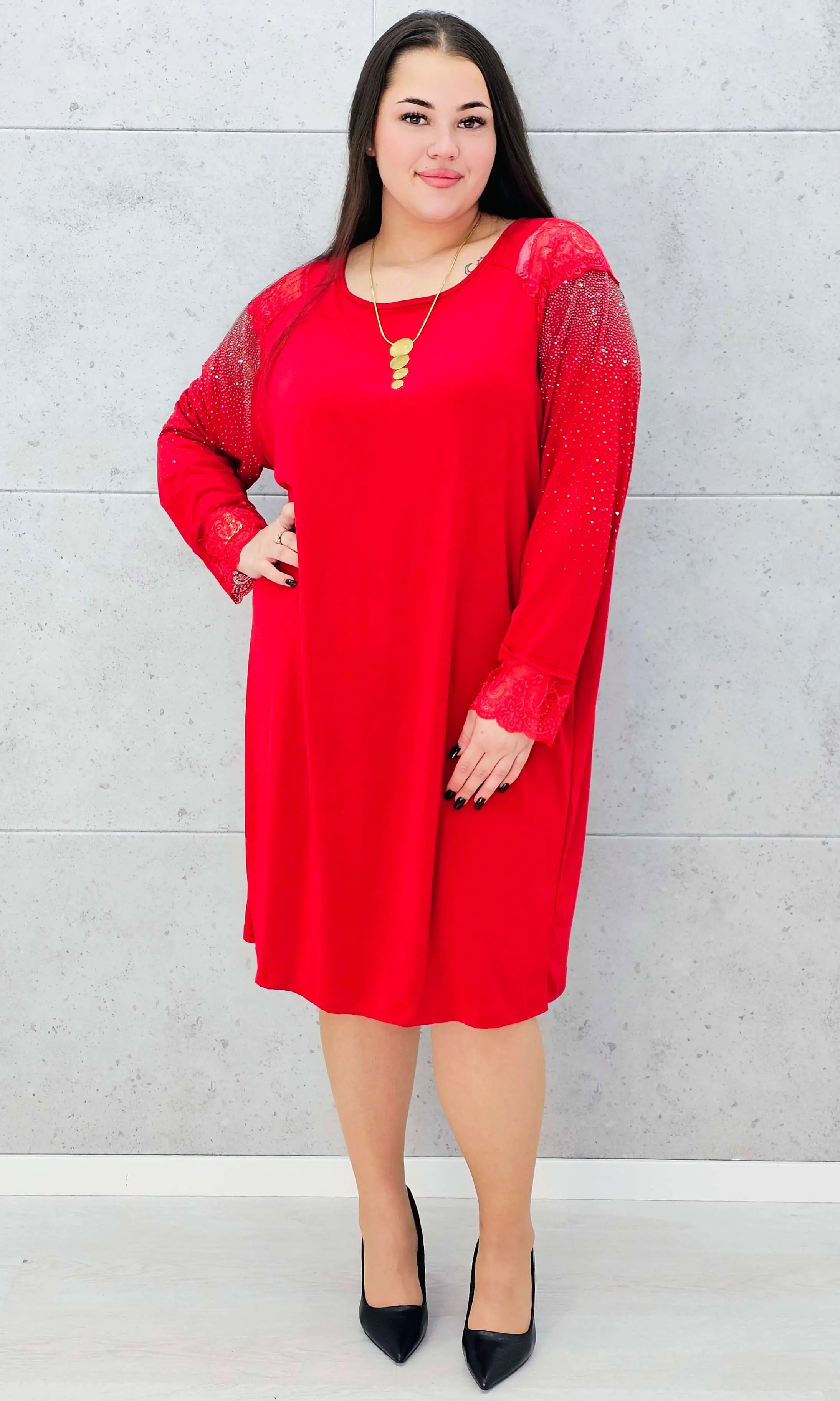 Sukienka z koronką i cyrkoniami – elegancka sukienka plus size Stylowa XL