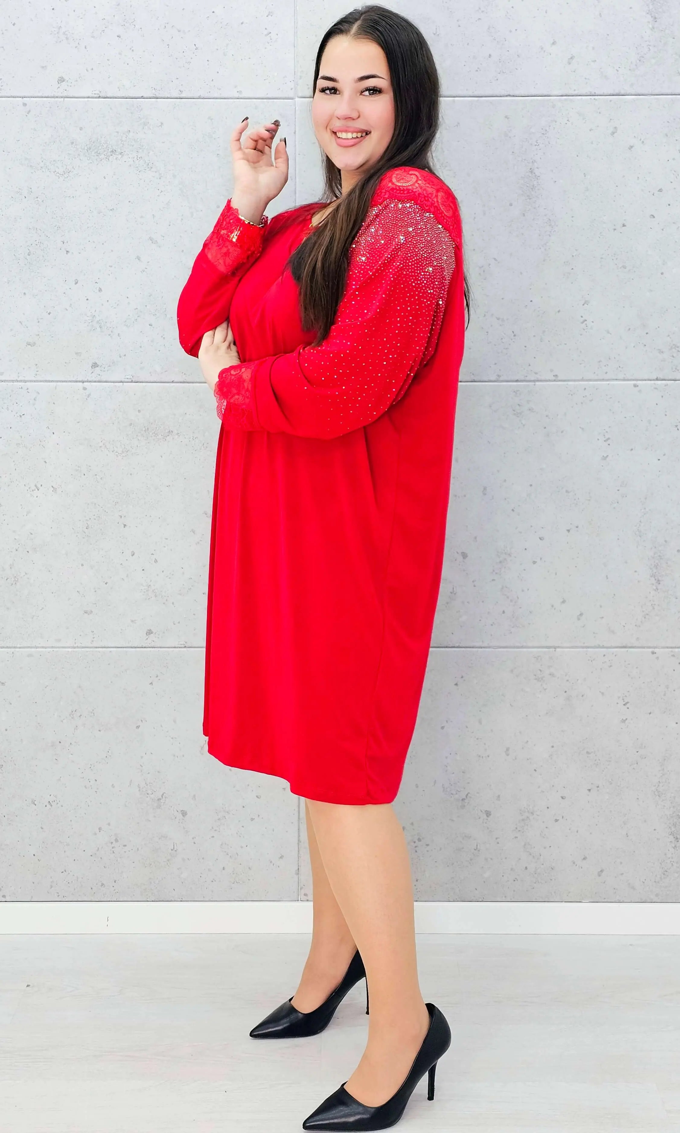 Sukienka z koronką i cyrkoniami – elegancka sukienka plus size Stylowa XL