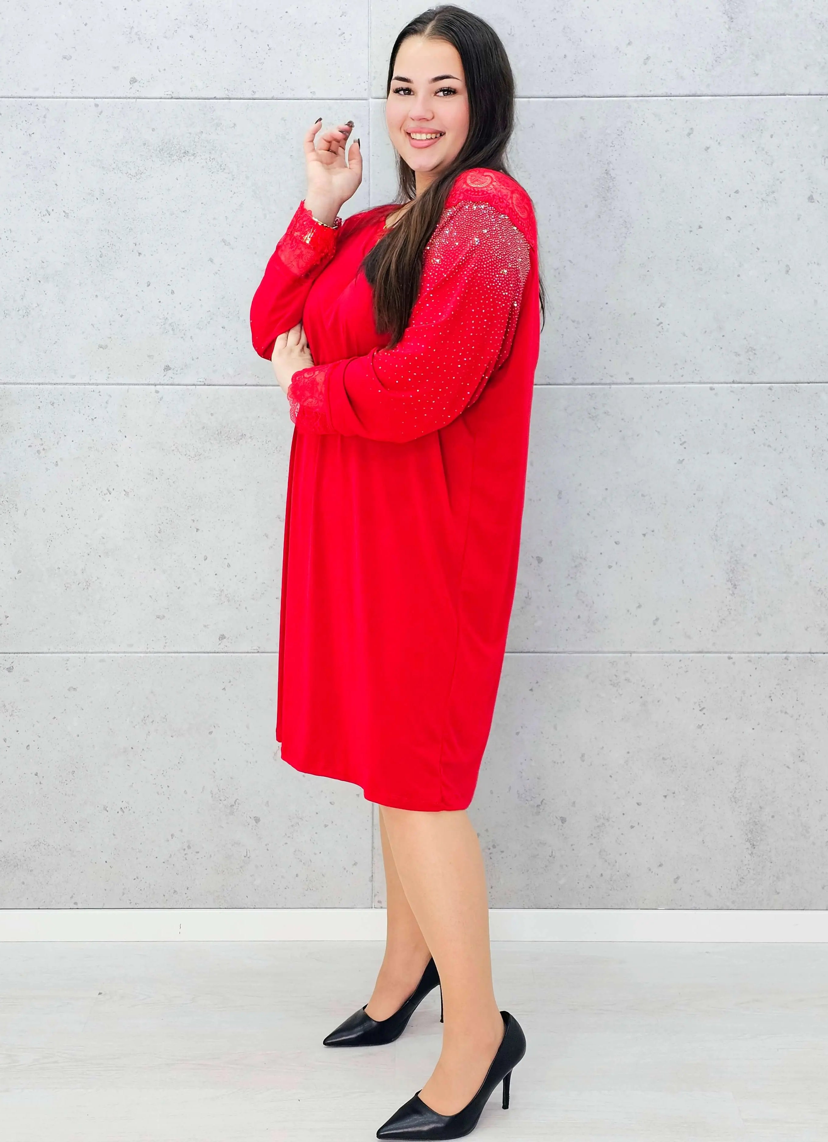 Sukienka z koronką i cyrkoniami – elegancka sukienka plus size Stylowa XL