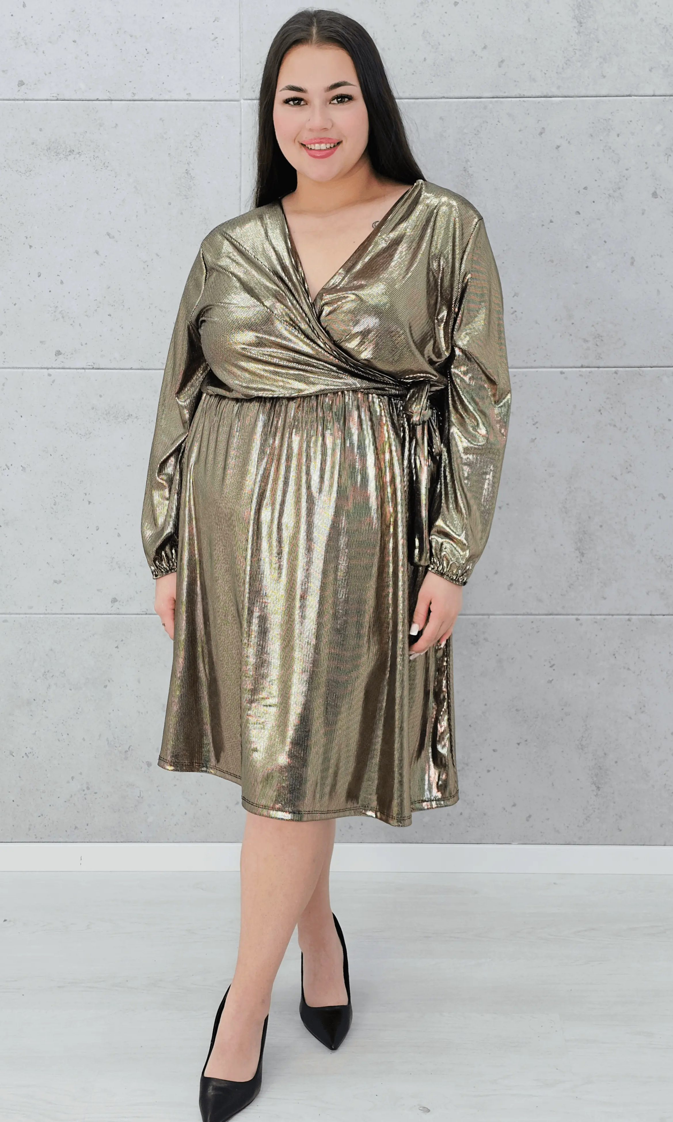 Sukienka z połyskiem Stylowa XL