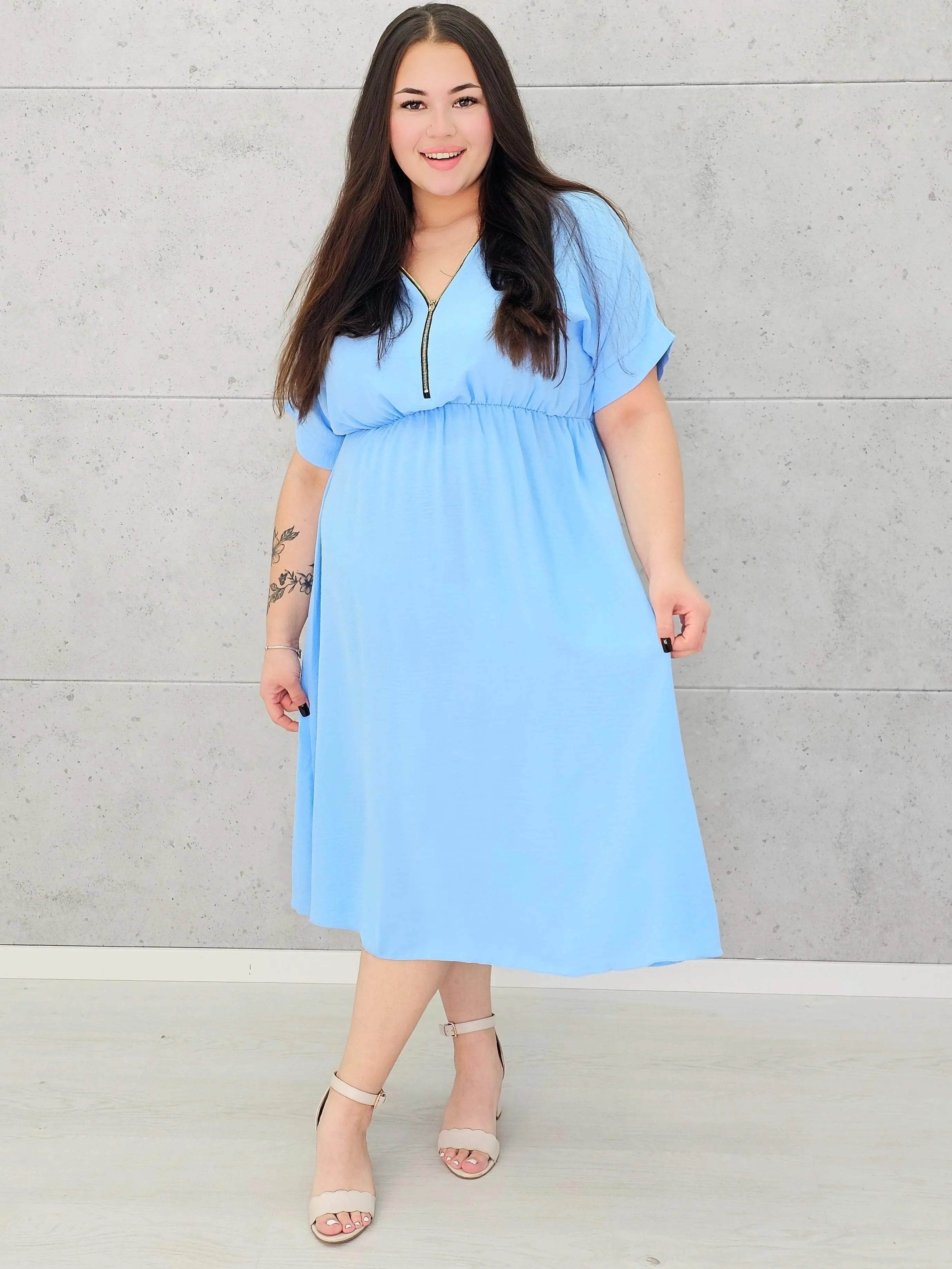 Sukienka z suwakiem i gumką w talii–moda dla kobiet plus size Stylowa XL