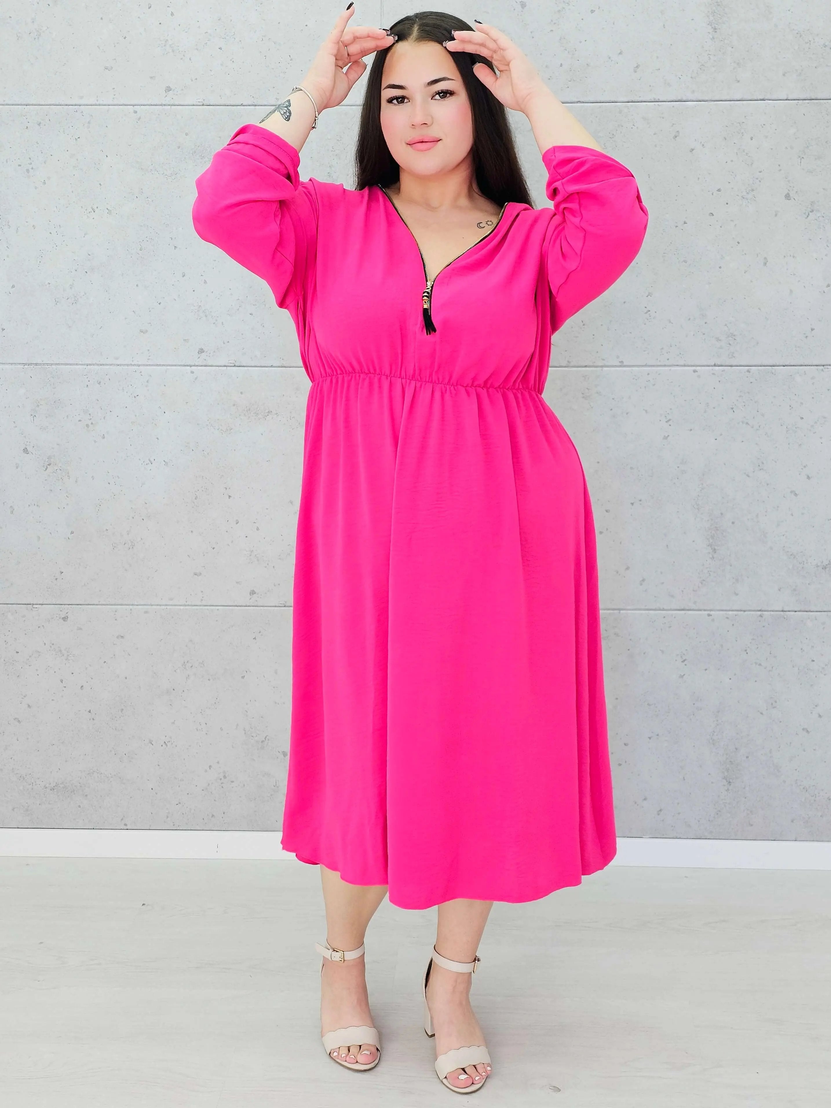 Sukienka z suwakiem i gumką w talii–moda dla kobiet plus size Stylowa XL