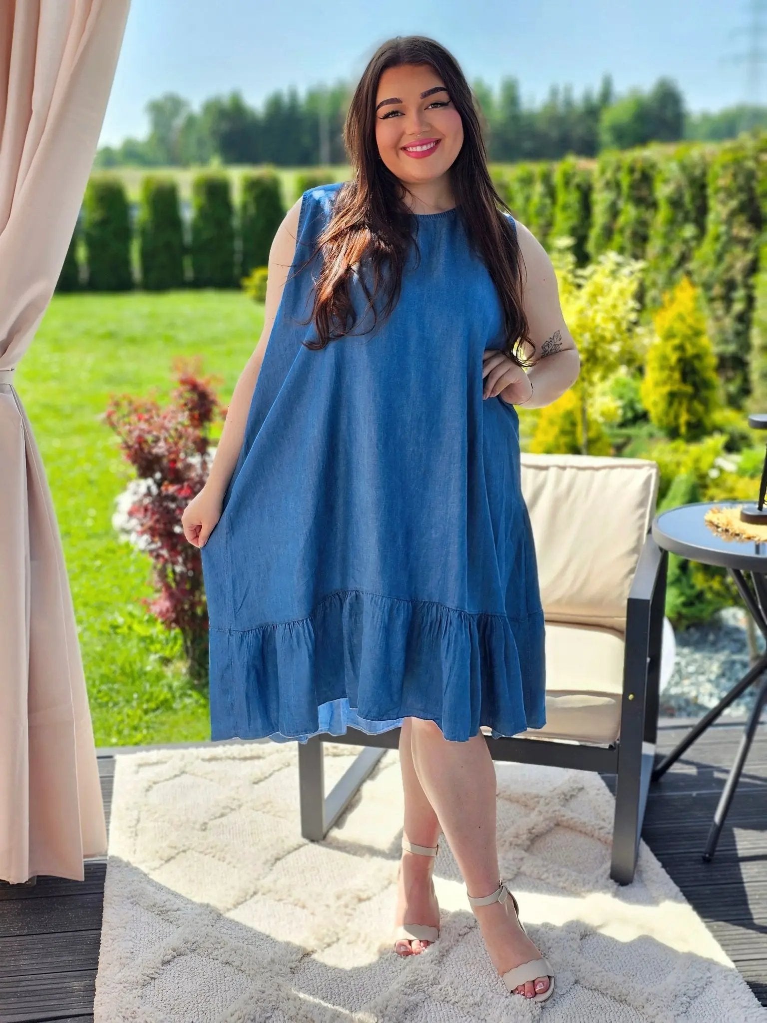 Sukienka z wiązaniem na plecach - dwa odcienie Stylowa XL