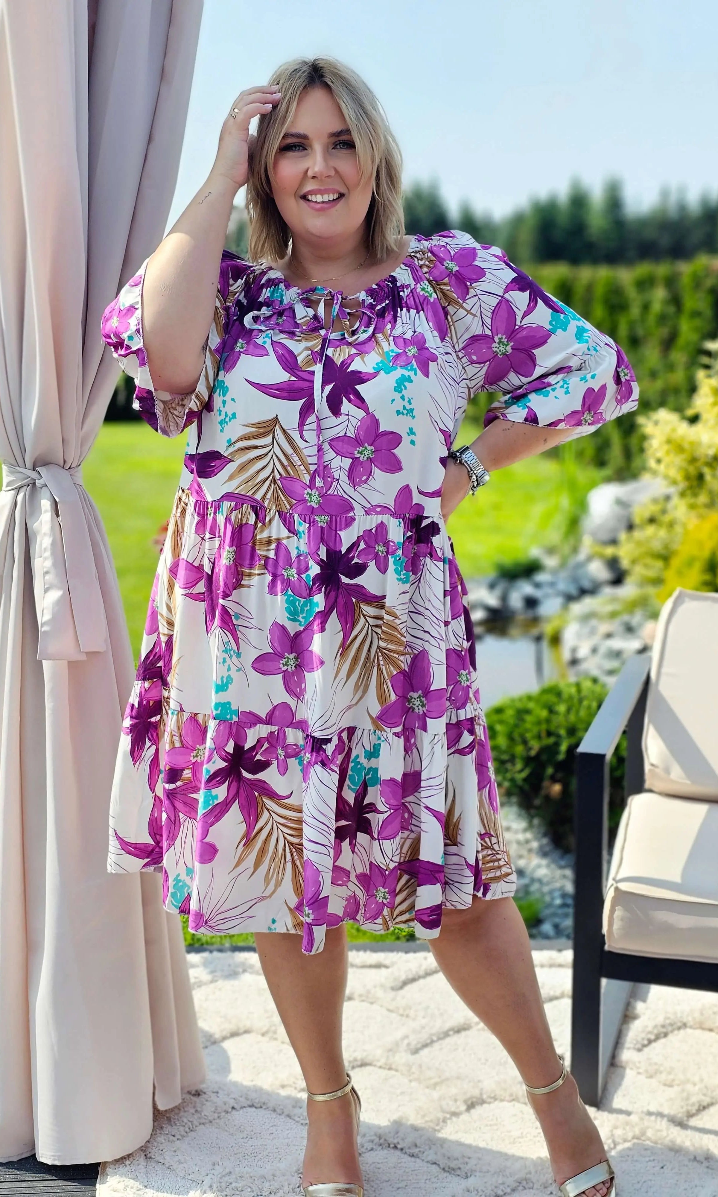 Sukienka z wiązaniem przy dekolcie - fioletowa Stylowa XL