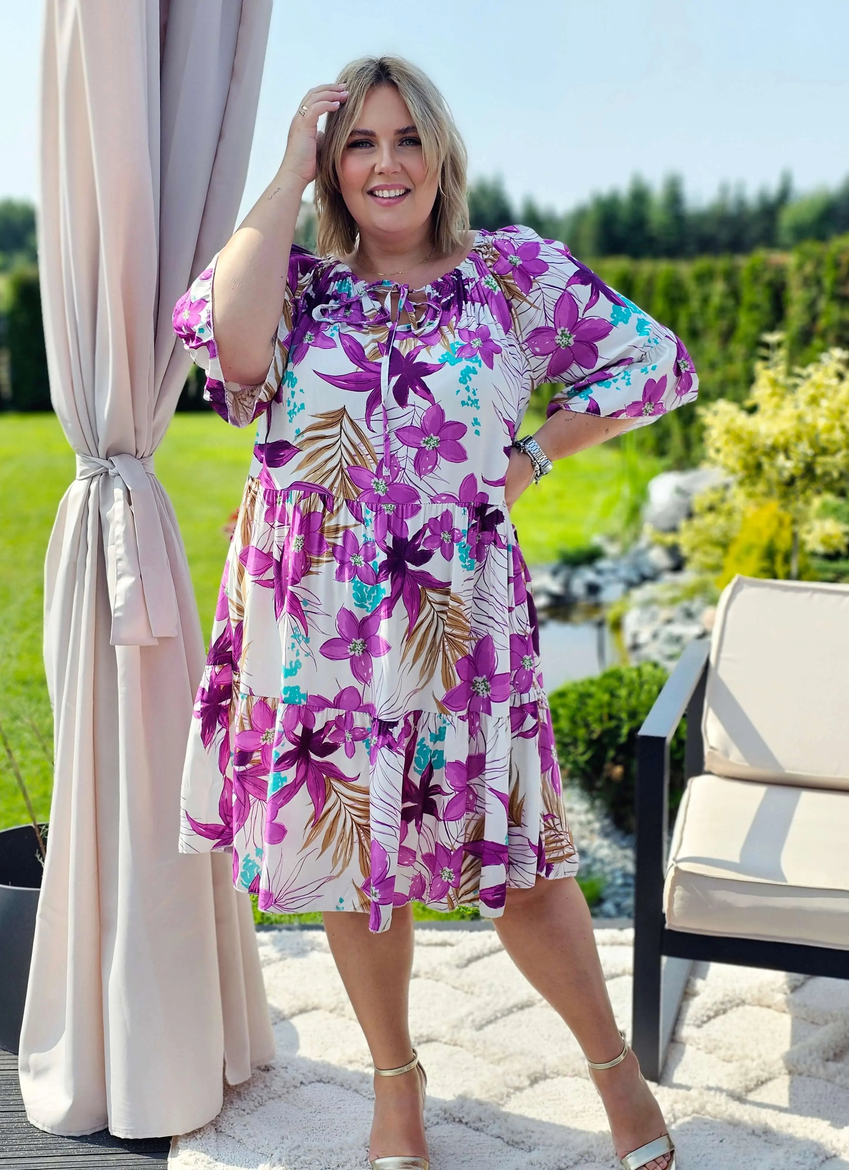 Sukienka z wiązaniem przy dekolcie - fioletowa Stylowa XL