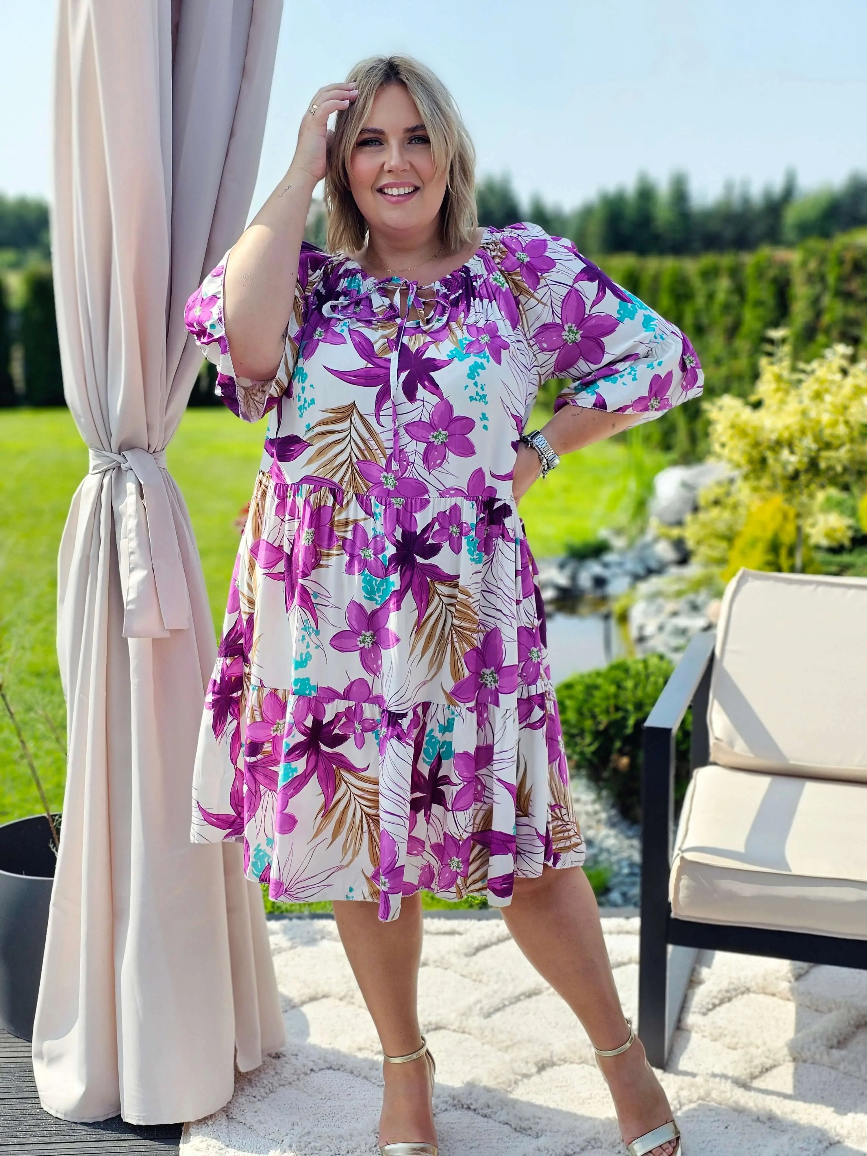 Sukienka z wiązaniem przy dekolcie - fioletowa Stylowa XL