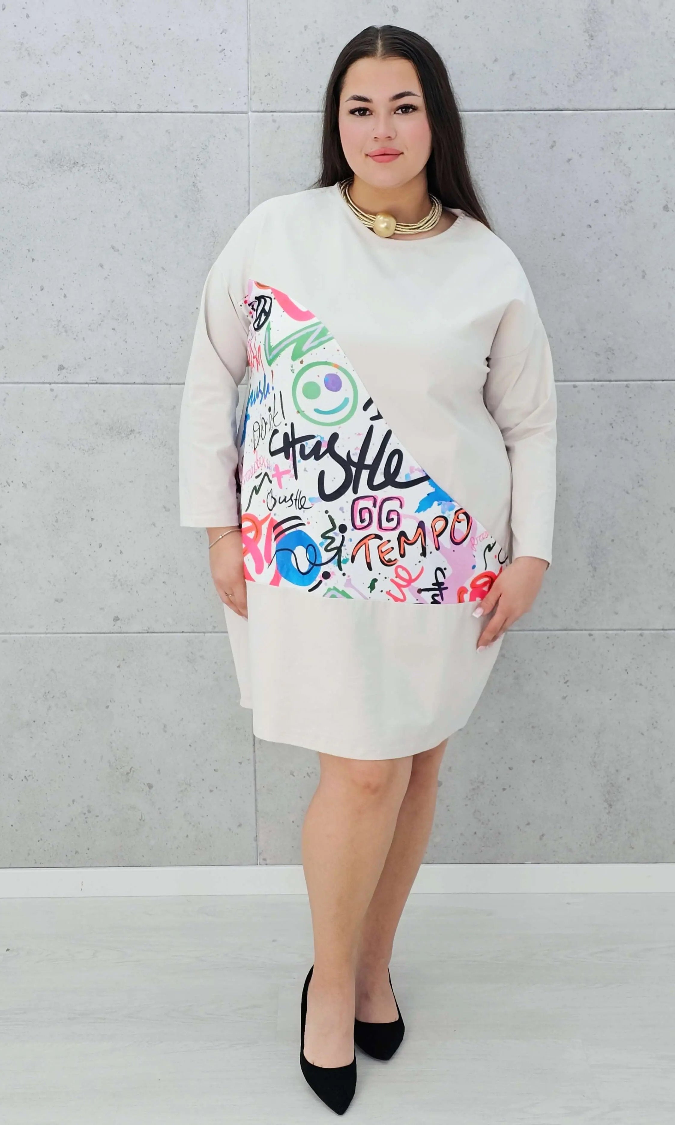 Sukienka z wstawką na przodzie Stylowa XL