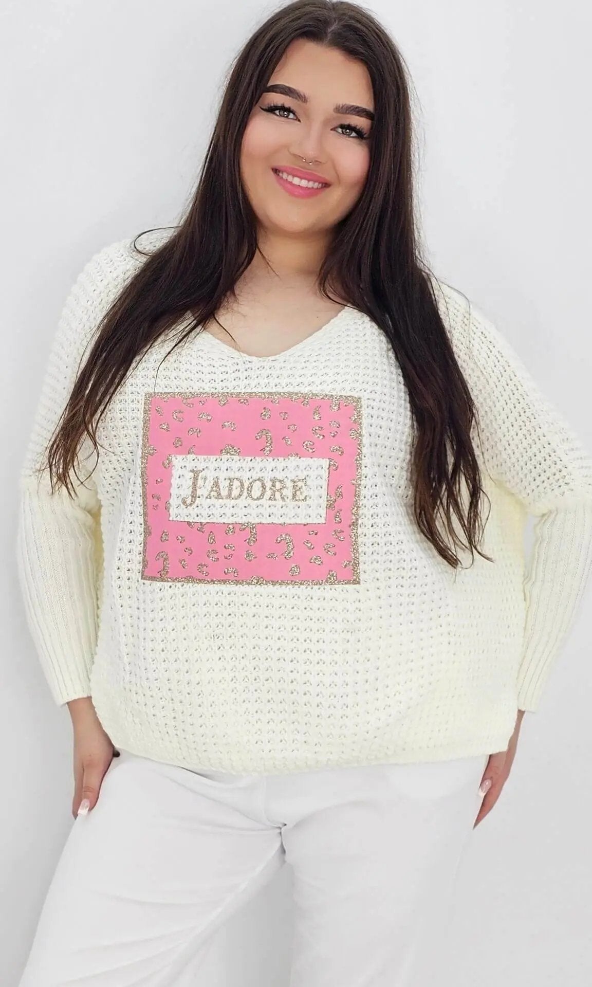 Sweter idealny na chłodne dni JADORE – śmietanka Stylowa XL