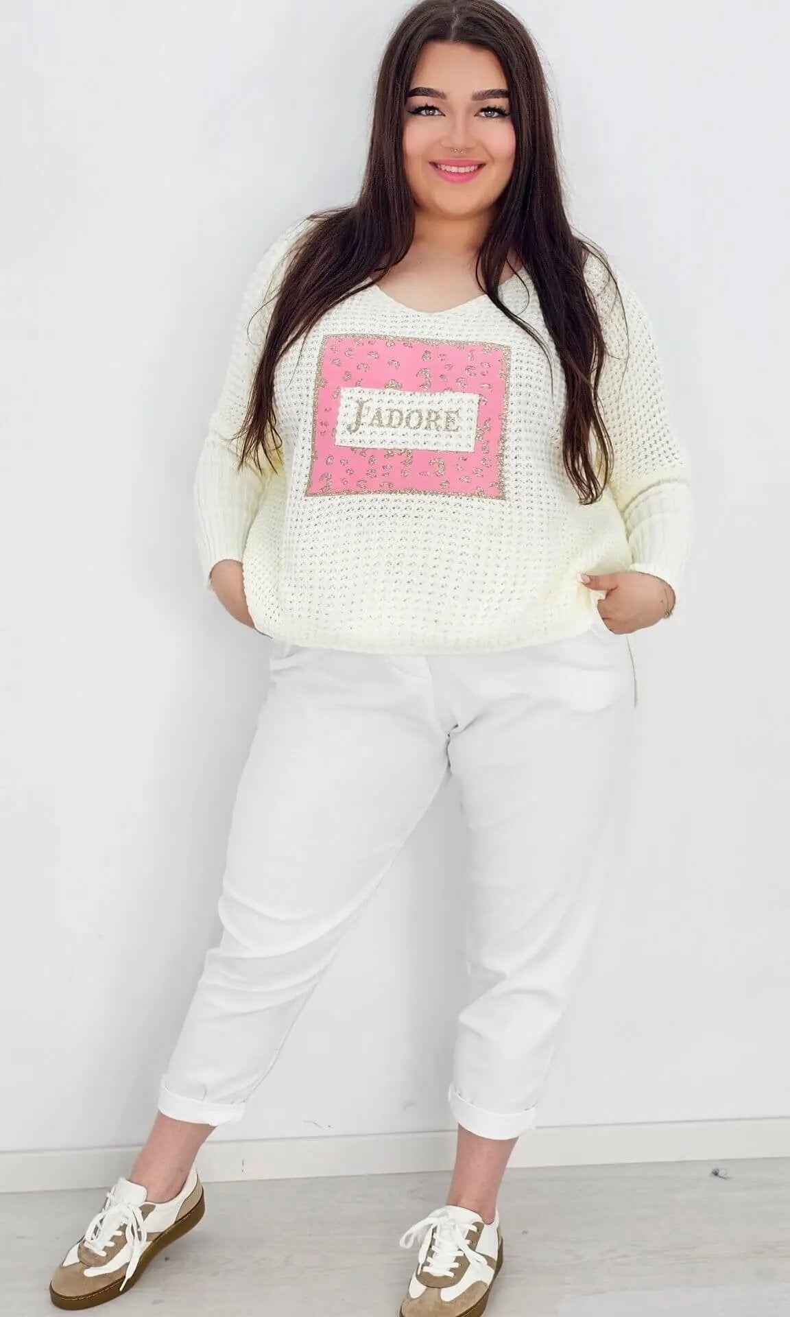 Sweter idealny na chłodne dni JADORE – śmietanka Stylowa XL