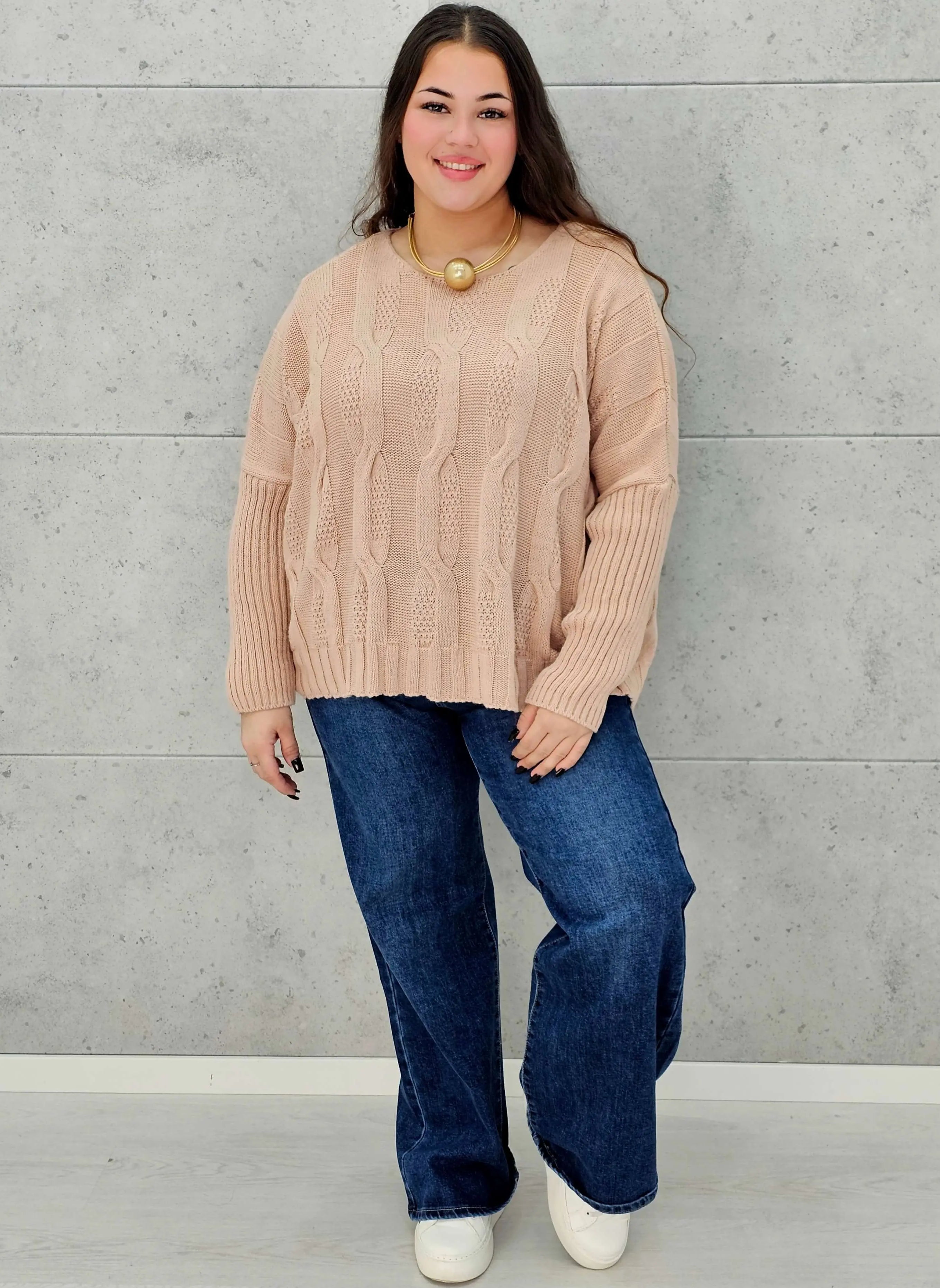 Sweter plus size StylowaXL – ciepło, styl i kobiecy komfort w jednym - Stylowa XL