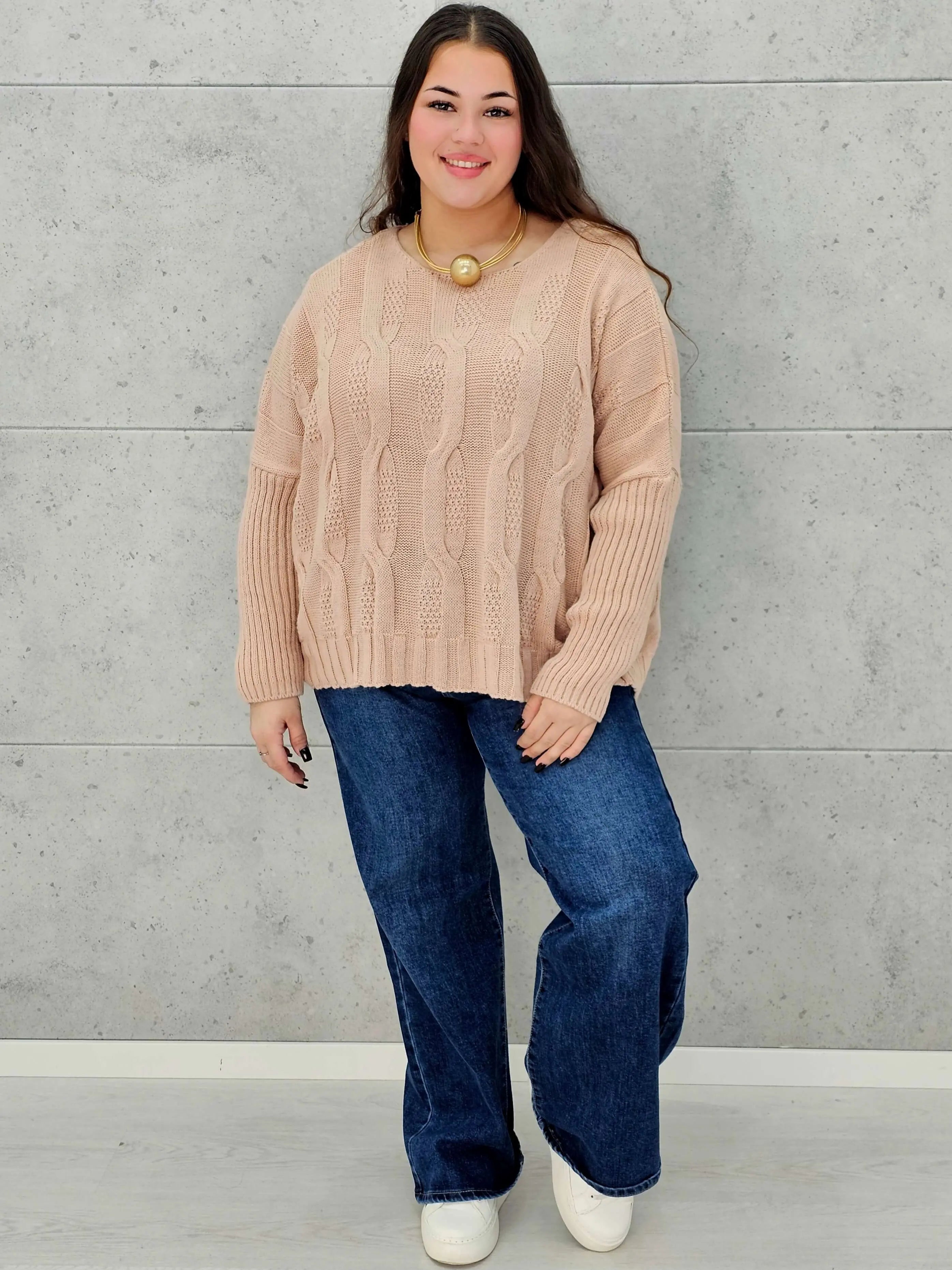 Sweter plus size StylowaXL – ciepło, styl i kobiecy komfort w jednym - Stylowa XL