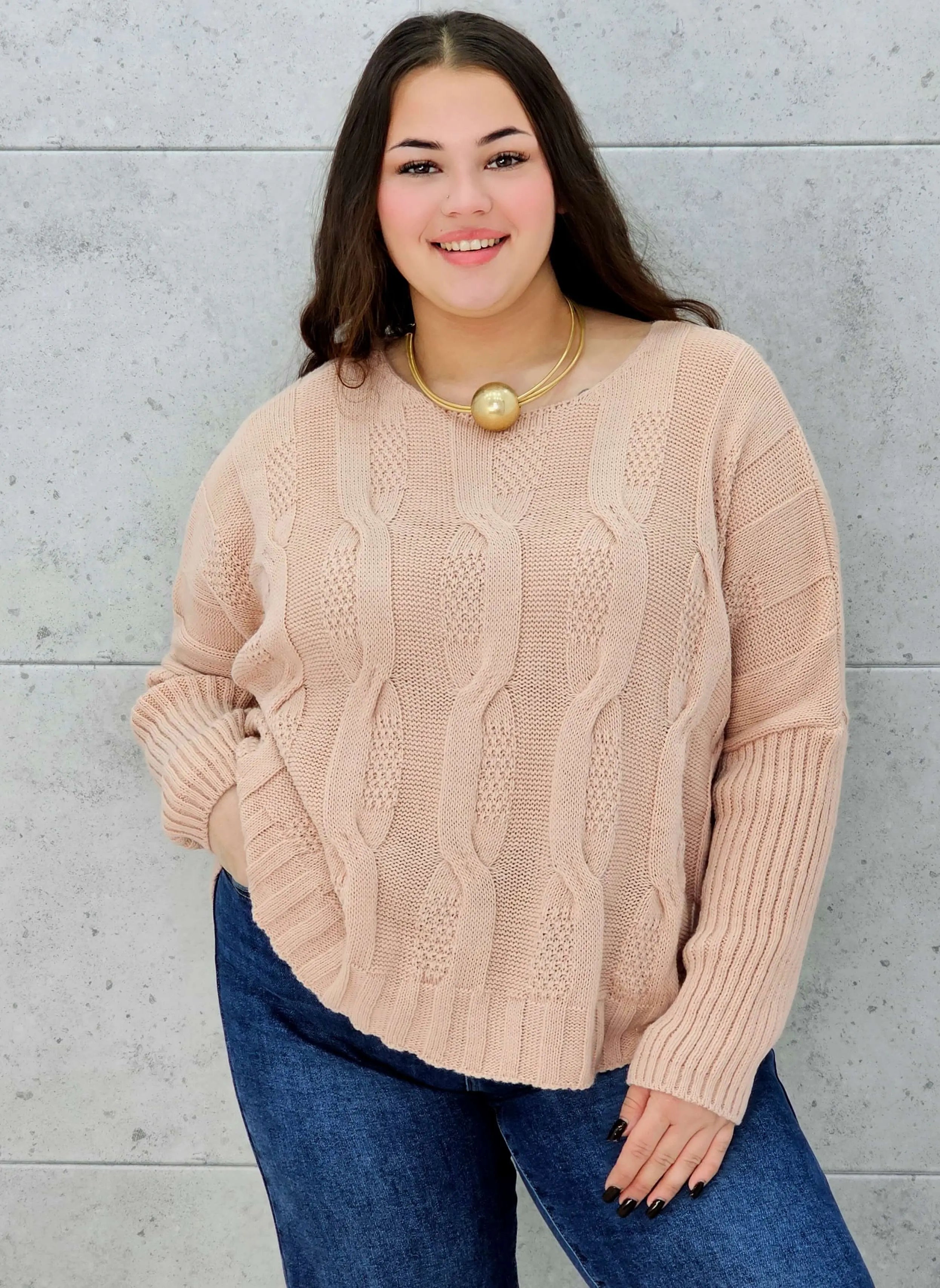 Sweter plus size StylowaXL – ciepło, styl i kobiecy komfort w jednym - Stylowa XL