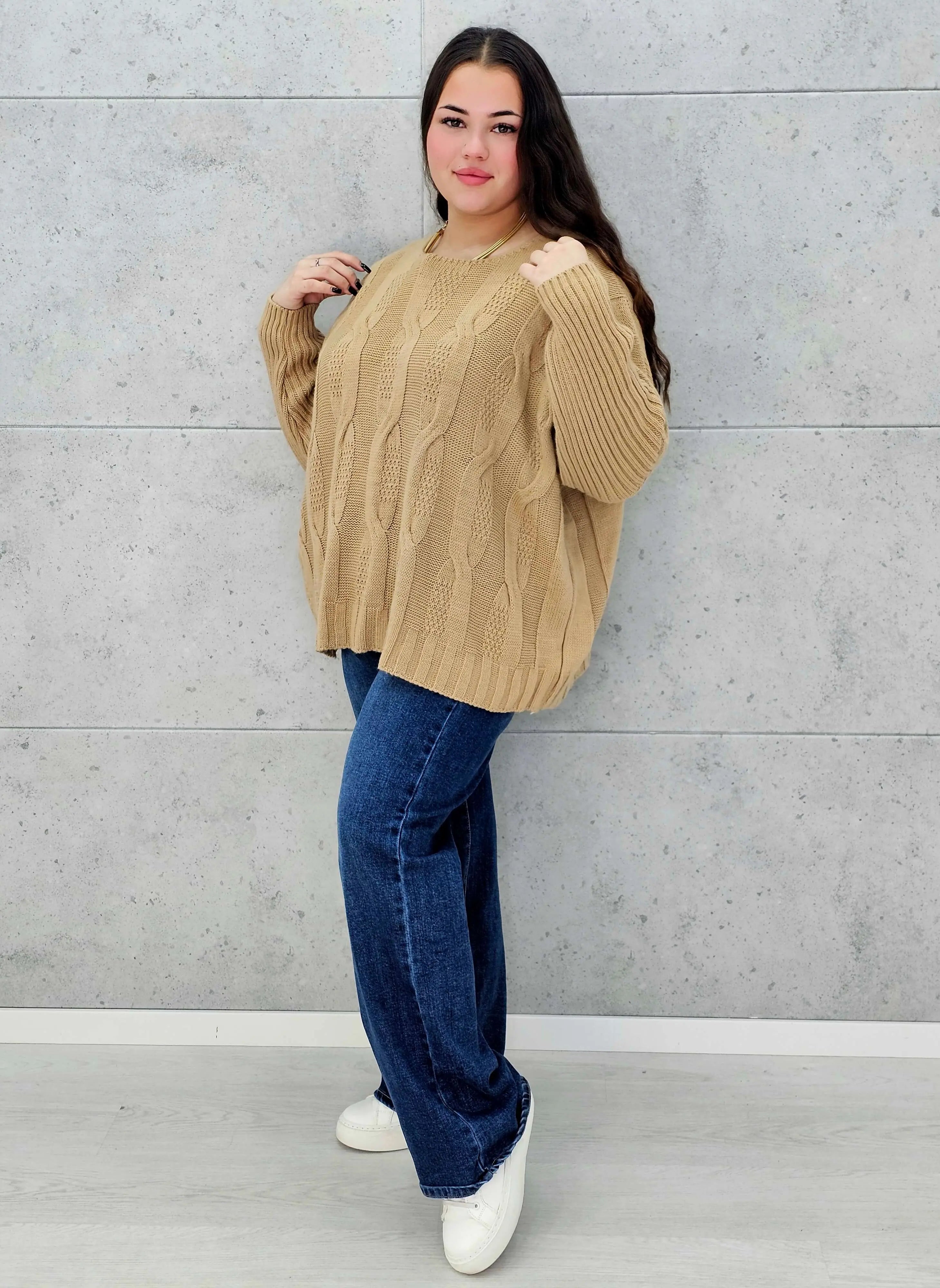 Sweter plus size StylowaXL – ciepło, styl i kobiecy komfort w jednym - Stylowa XL