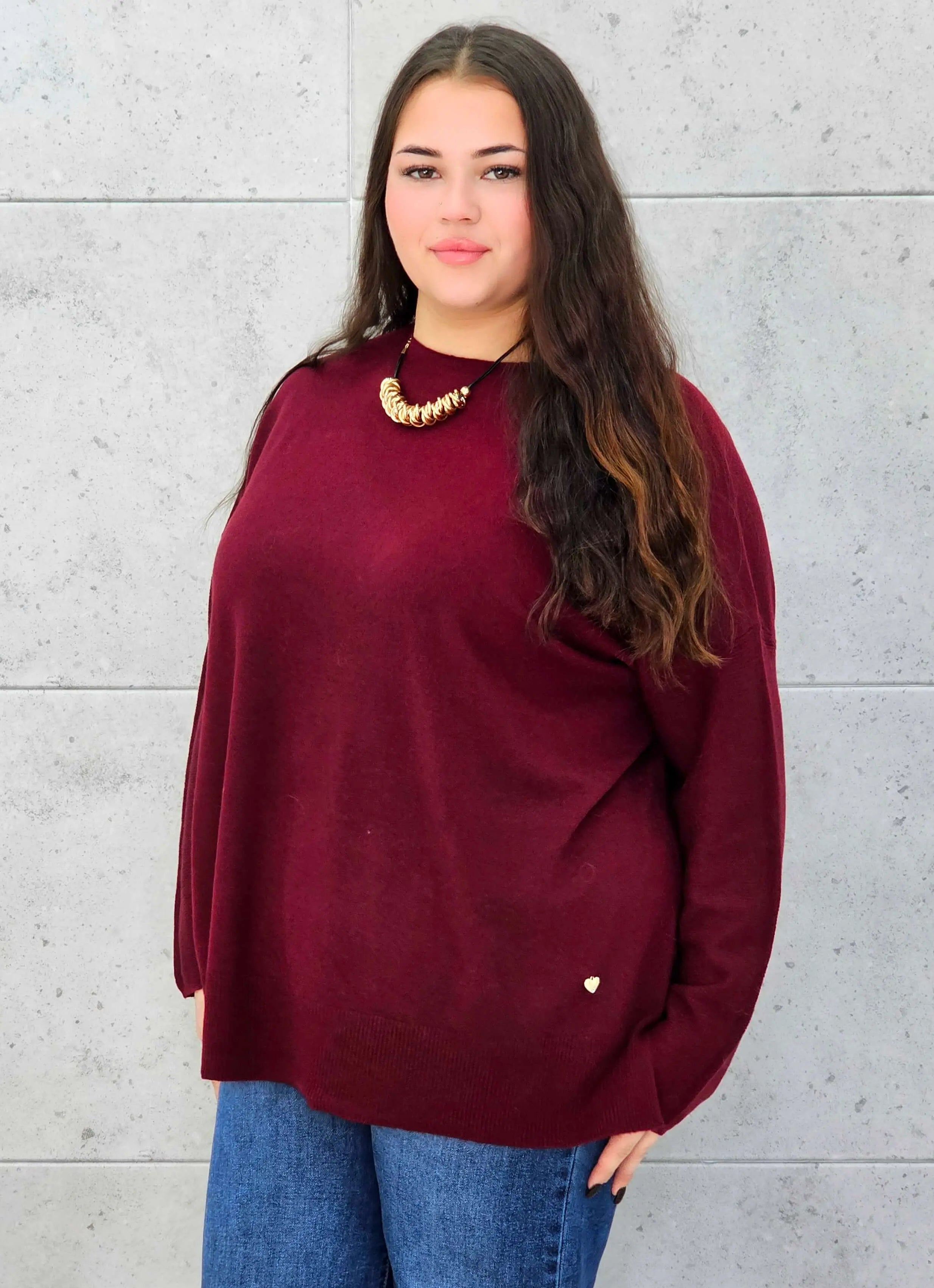 Sweter plus size StylowaXL – klasyka i komfort w wielu kolorach - Stylowa XL