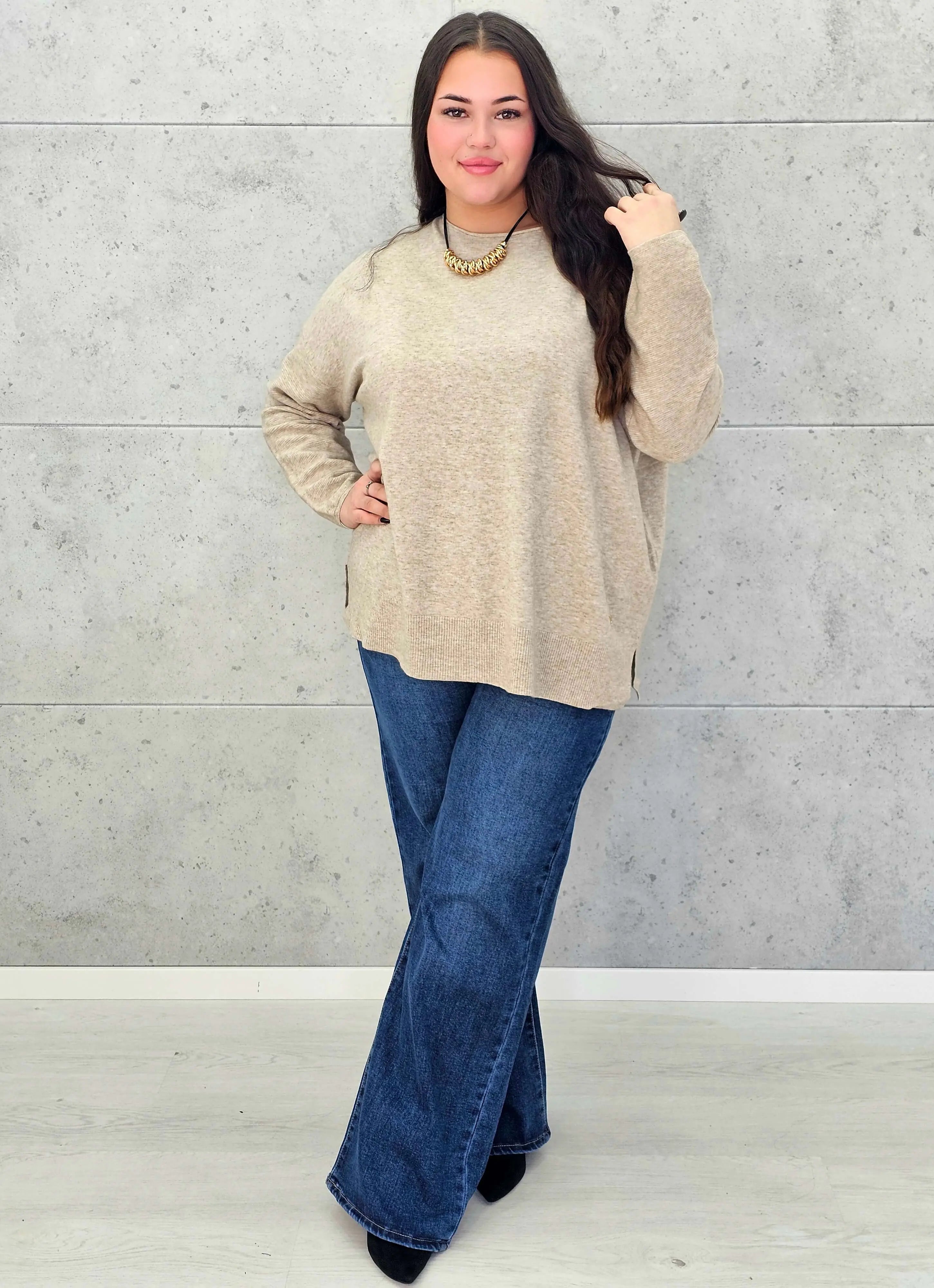 Sweter plus size StylowaXL – klasyka i komfort w wielu kolorach - Stylowa XL