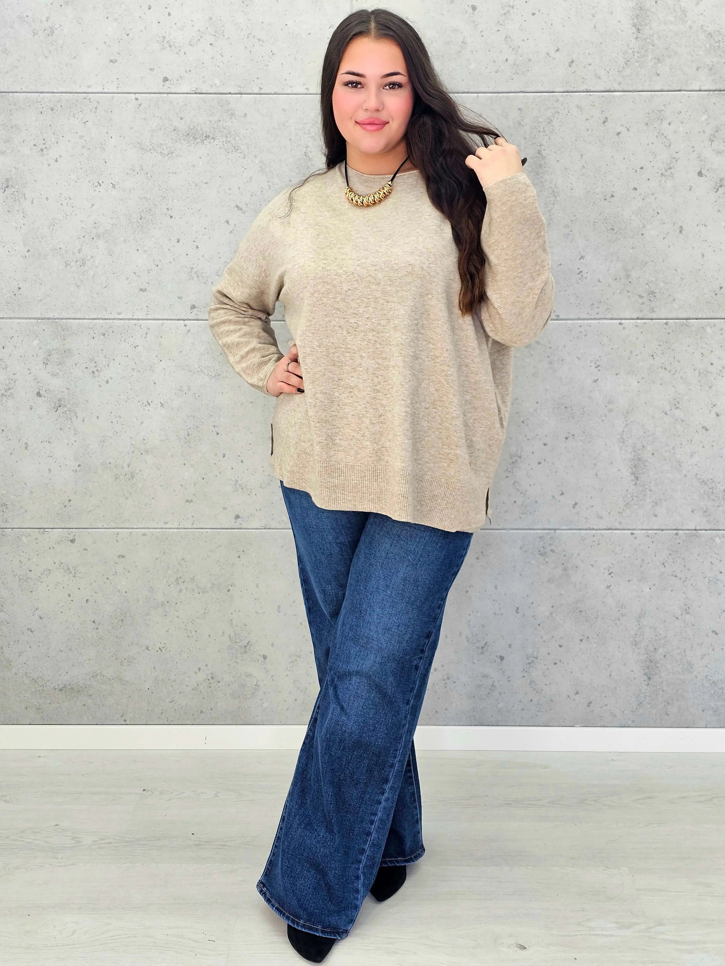 Sweter plus size StylowaXL – klasyka i komfort w wielu kolorach - Stylowa XL