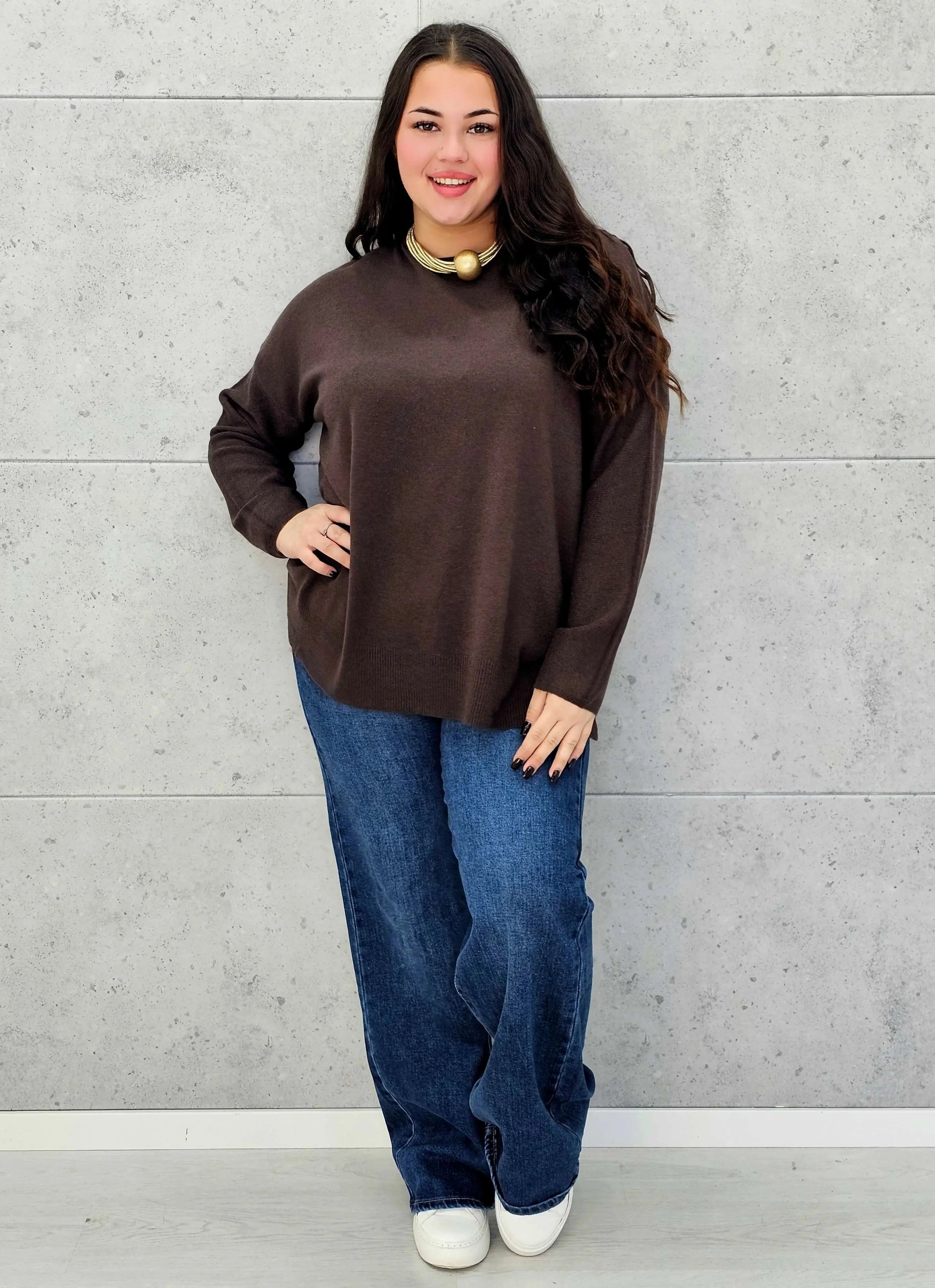 Sweter plus size StylowaXL – klasyka i komfort w wielu kolorach - Stylowa XL