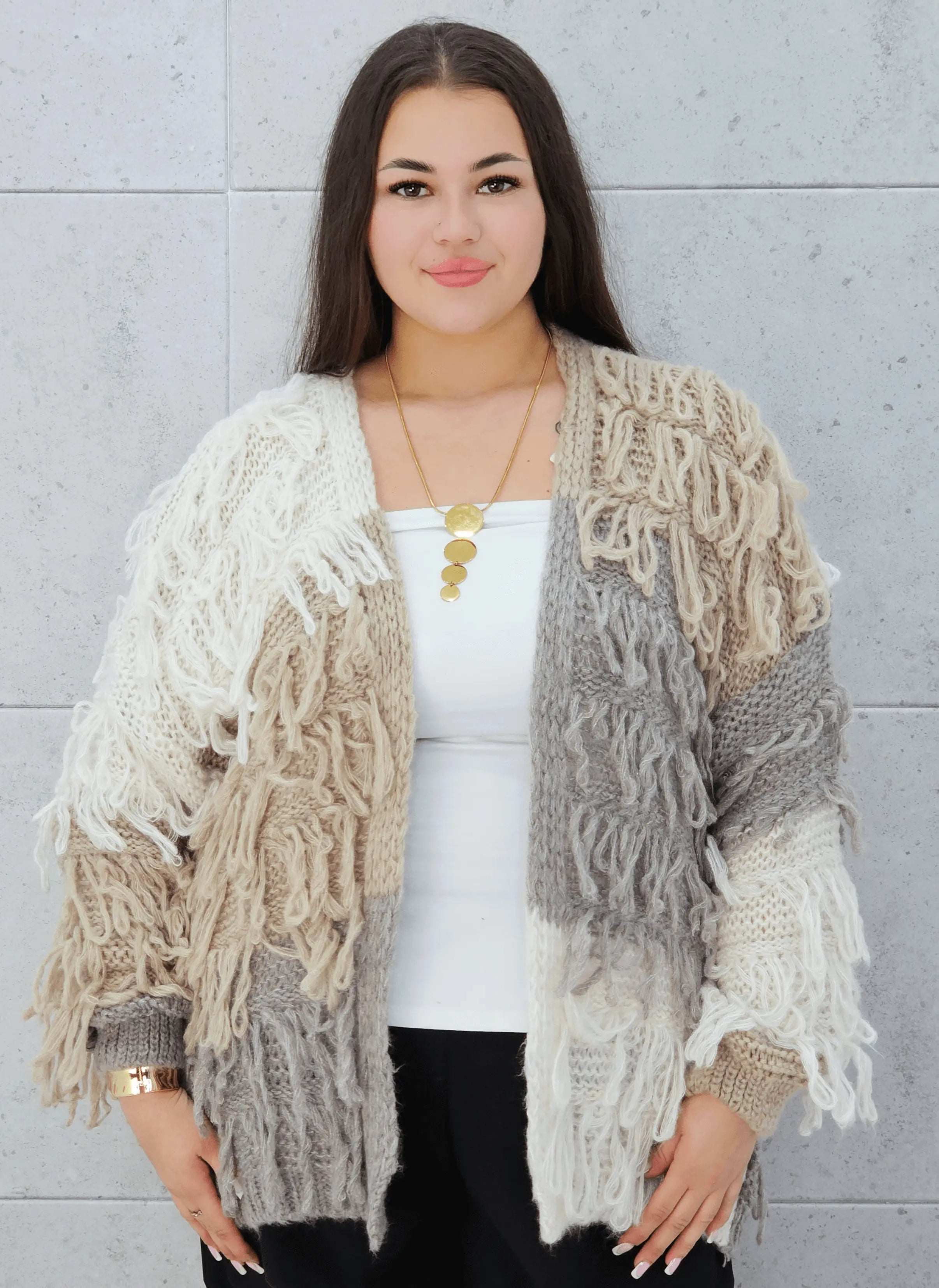 Sweter plus size – ciepły, stylowy i idealnie dopasowany do kobiecej sylwetki Stylowa XL