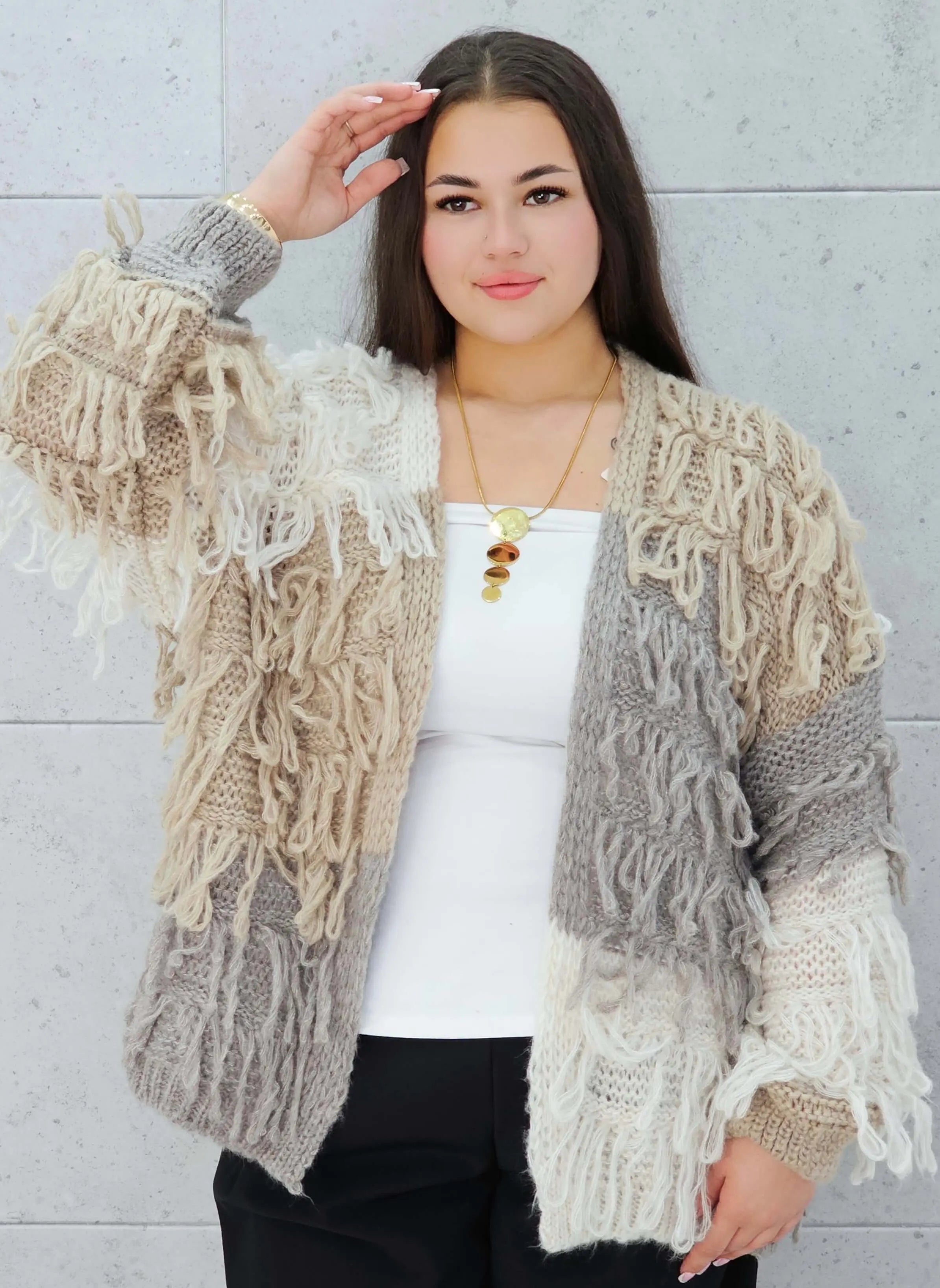 Sweter plus size – ciepły, stylowy i idealnie dopasowany do kobiecej sylwetki Stylowa XL