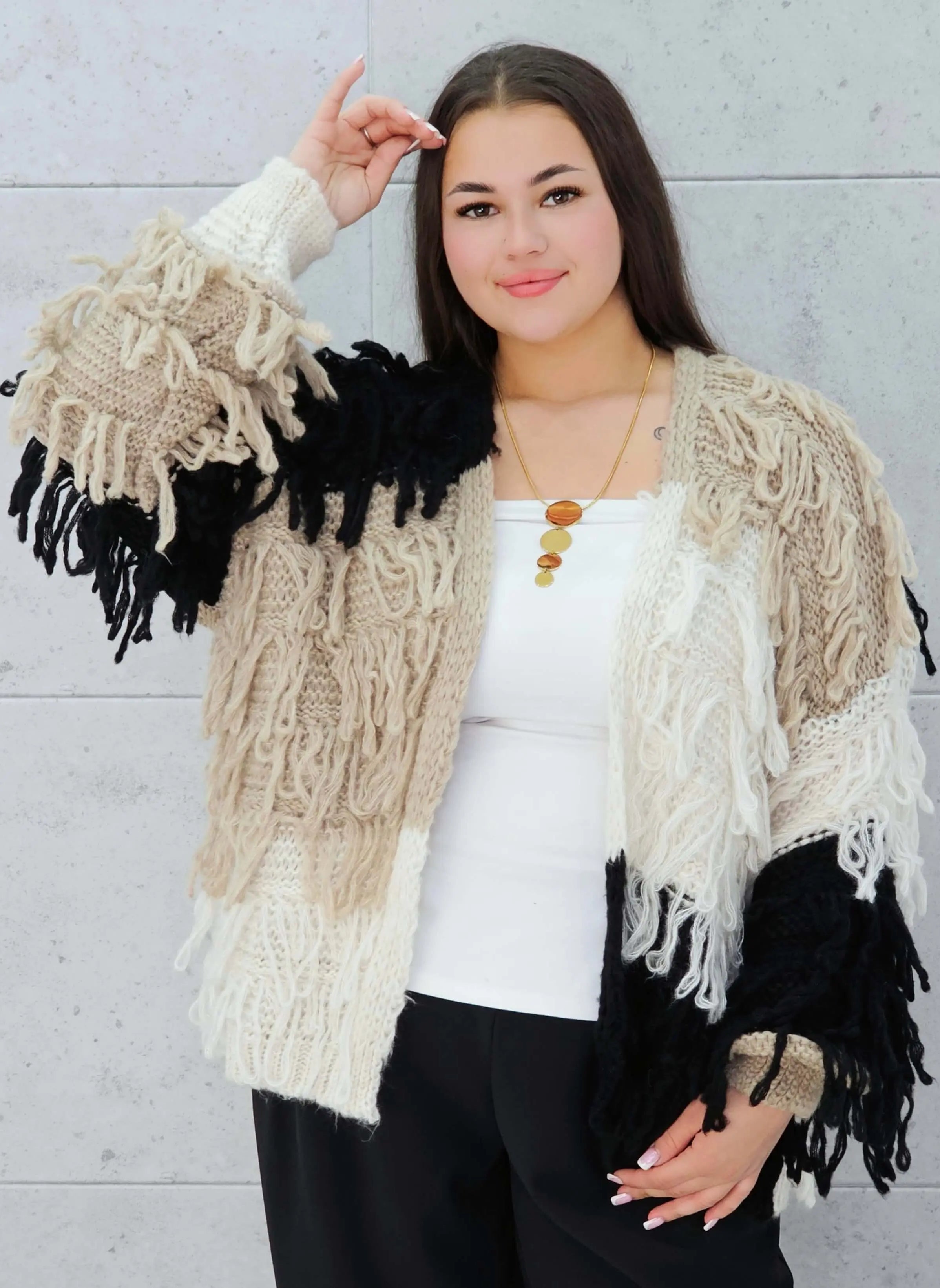 Sweter plus size – ciepły, stylowy i idealnie dopasowany do kobiecej sylwetki Stylowa XL