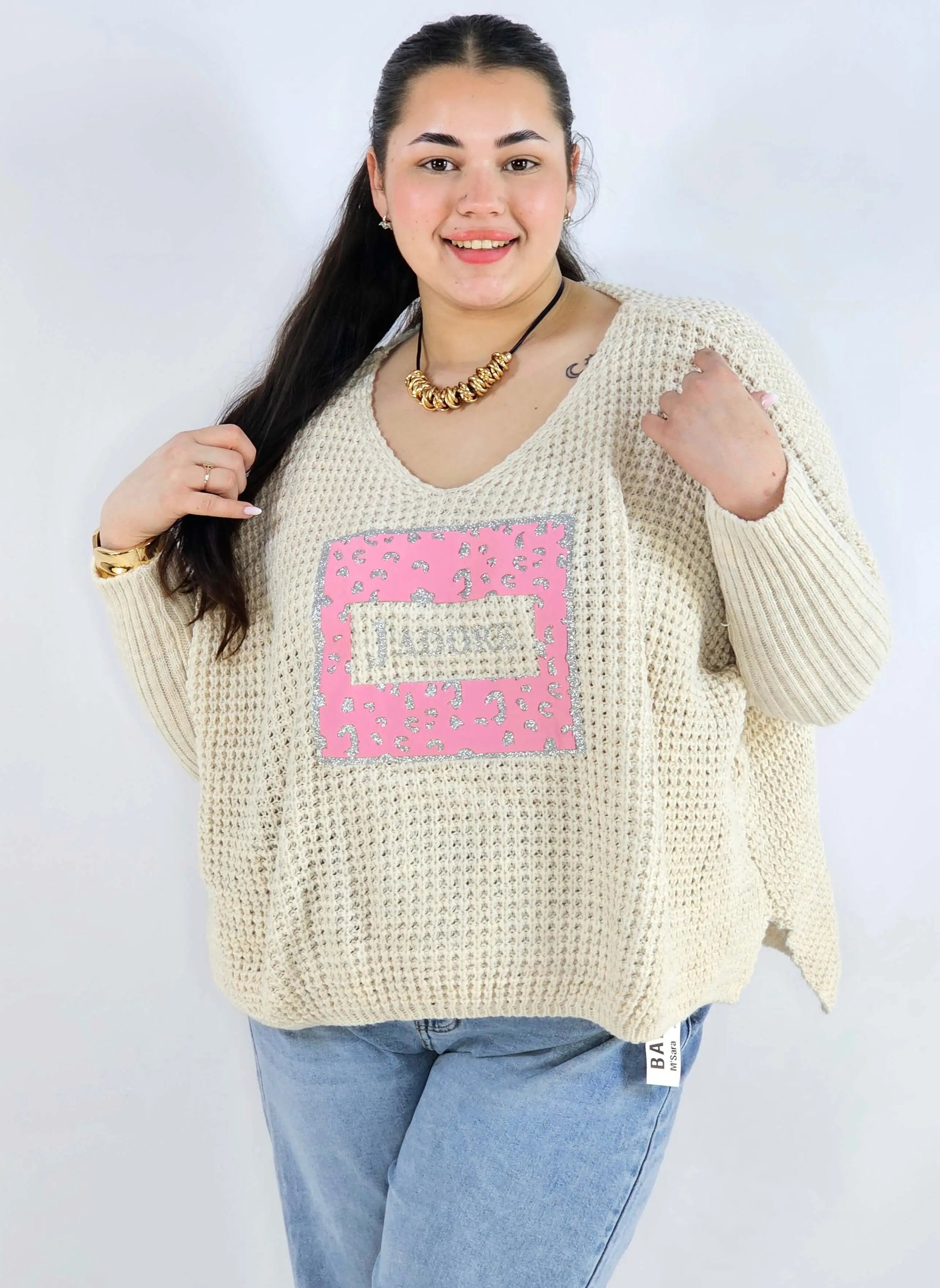 Sweter plus size z aplikacją J’adore – modny i kobiecy wybór. Stylowa XL