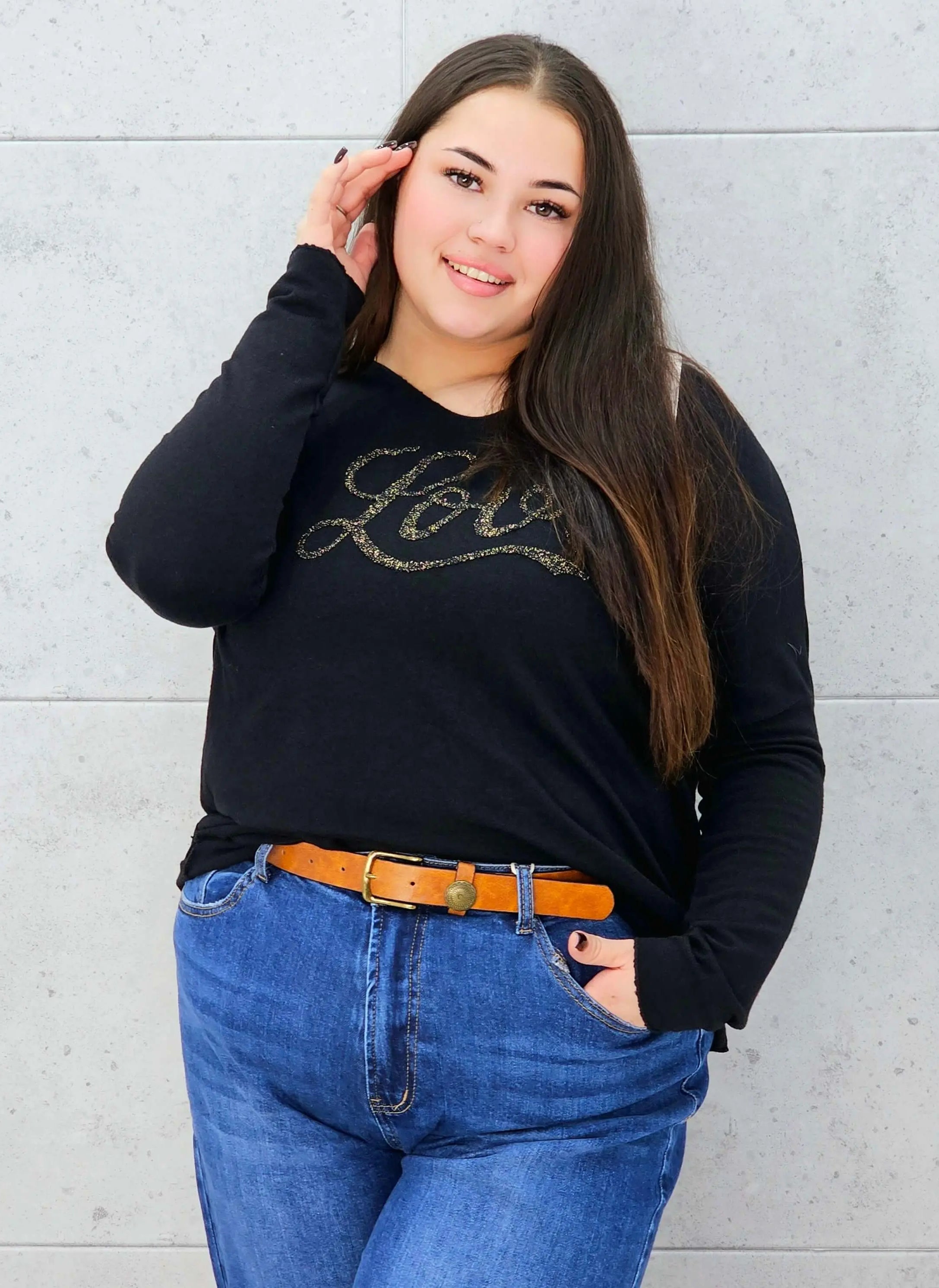 Sweter z Dekoltem w Serek i Napisem "Love" Stylowa XL