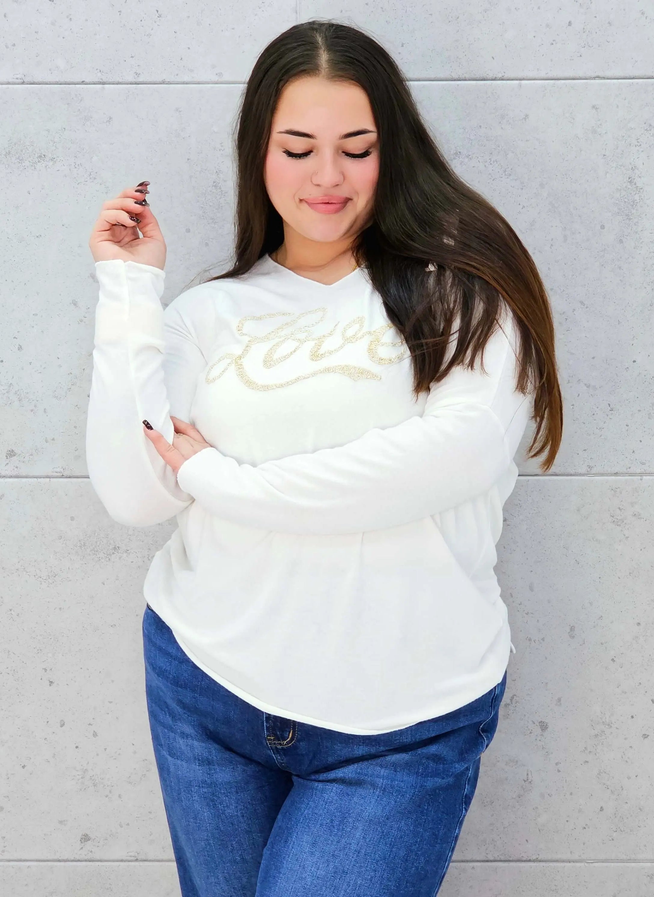 Sweter z Dekoltem w Serek i Napisem "Love" Stylowa XL