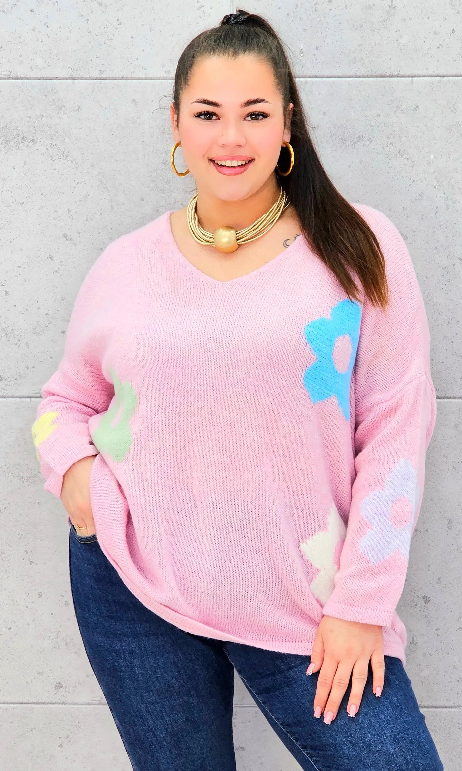 Sweter z kwiatami na przodzie Stylowa XL