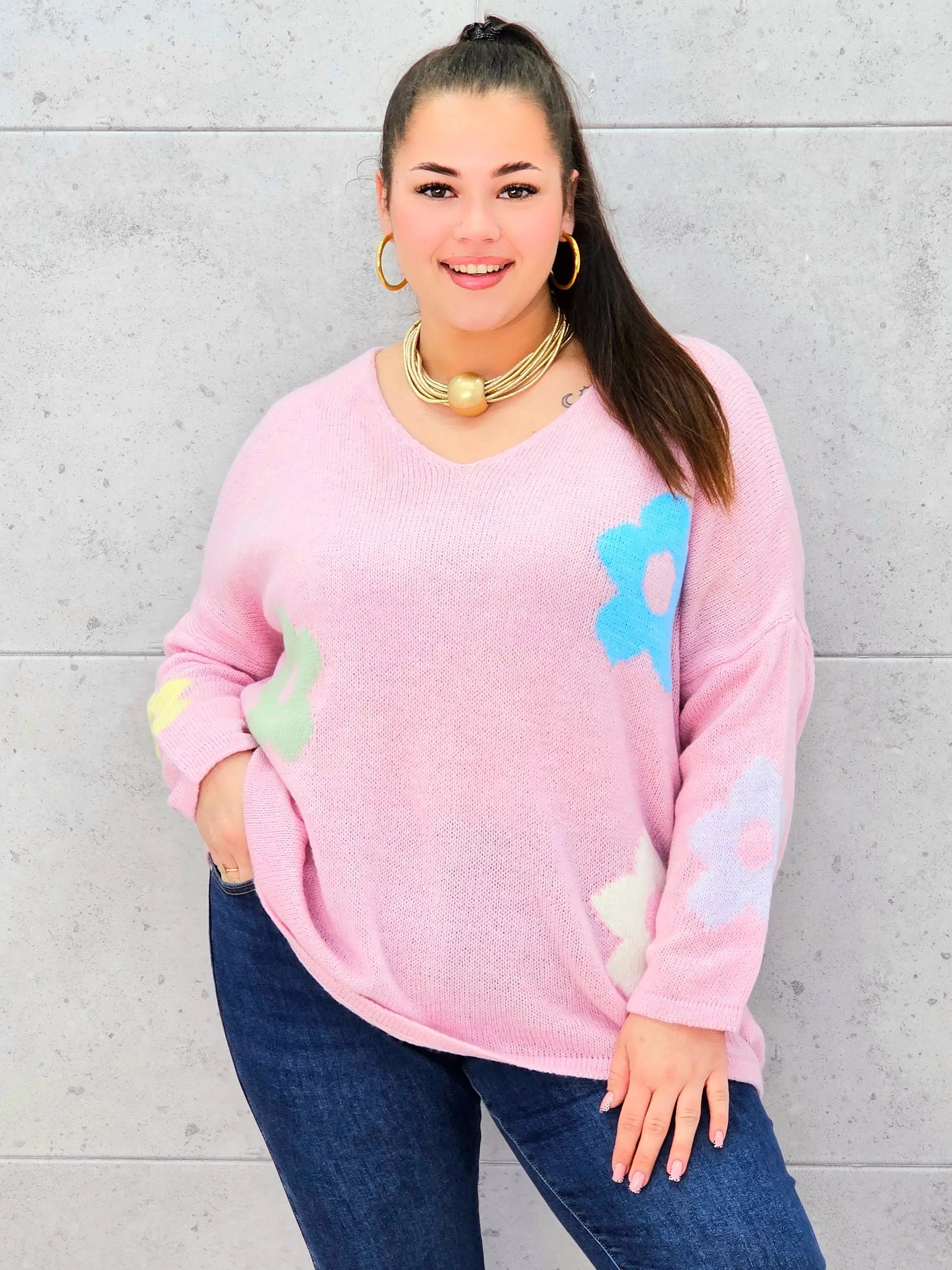 Sweter z kwiatami na przodzie Stylowa XL