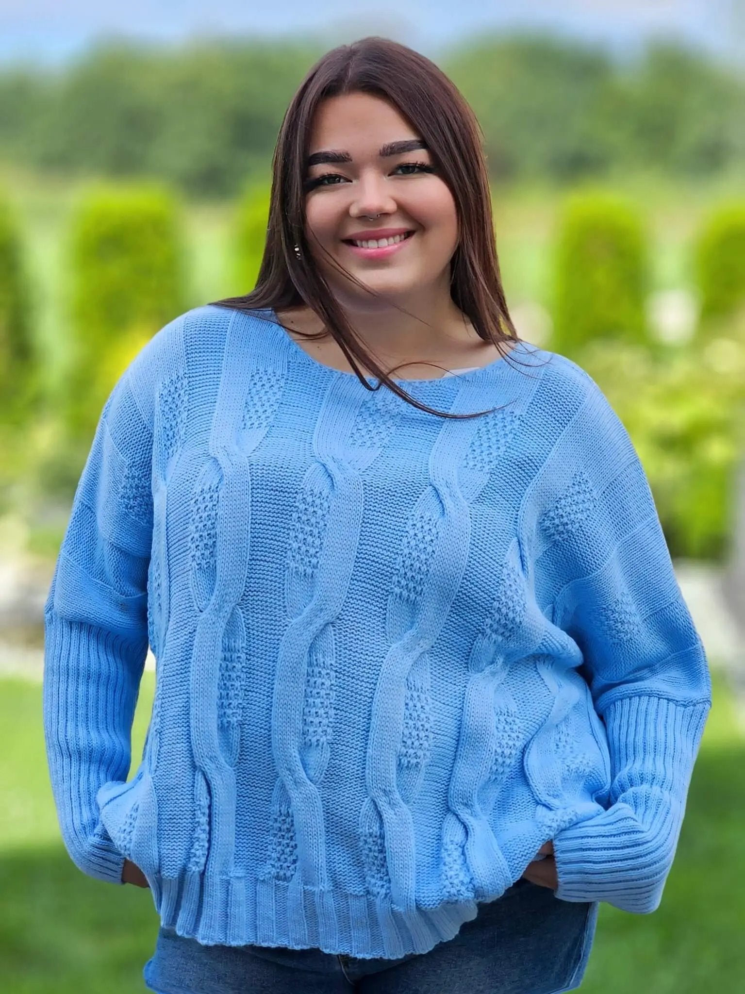 Sweter z pięknym splotem - różne kolory Stylowa XL