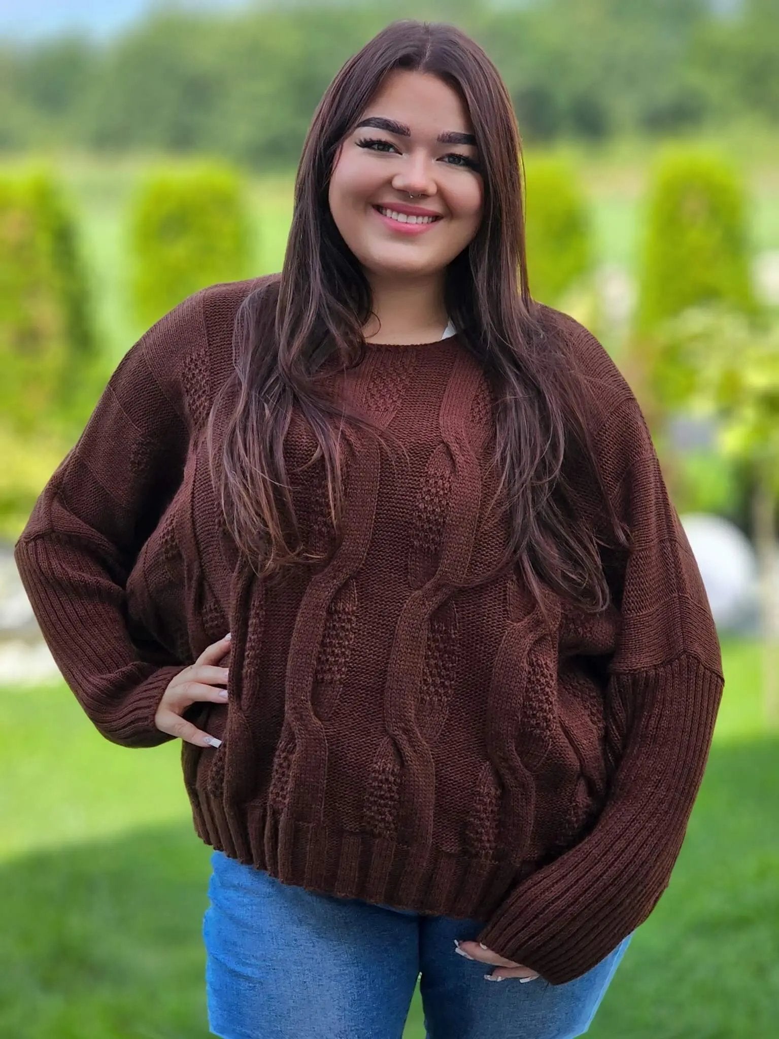 Sweter z pięknym splotem - różne kolory Stylowa XL