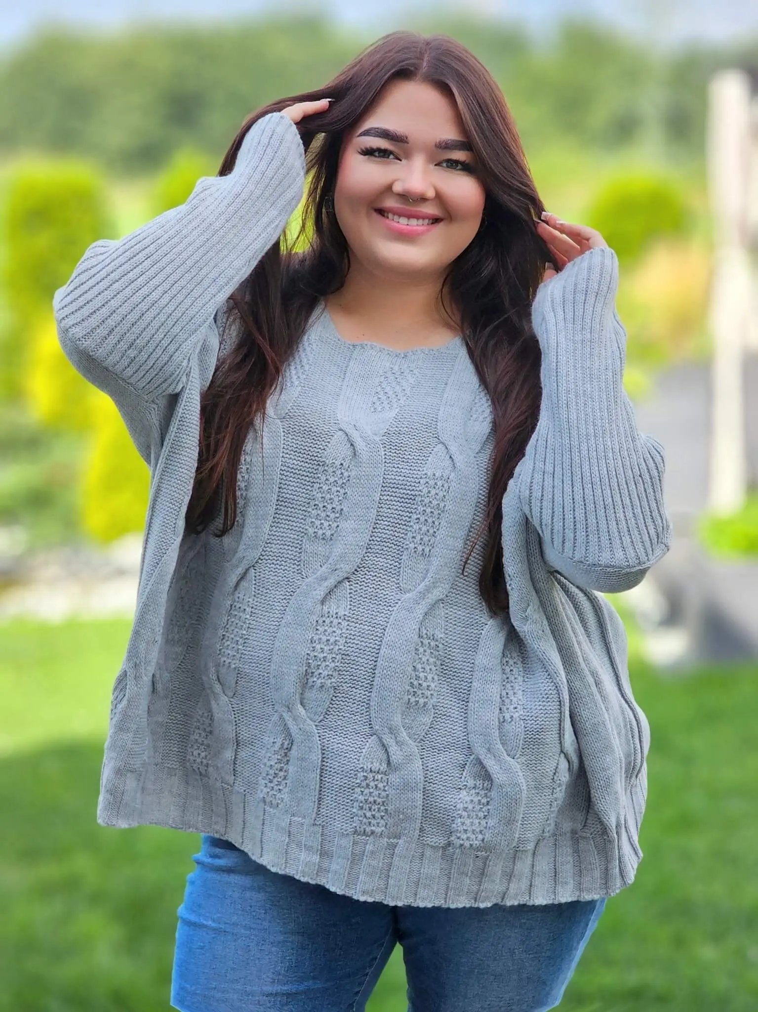 Sweter z pięknym splotem - różne kolory Stylowa XL