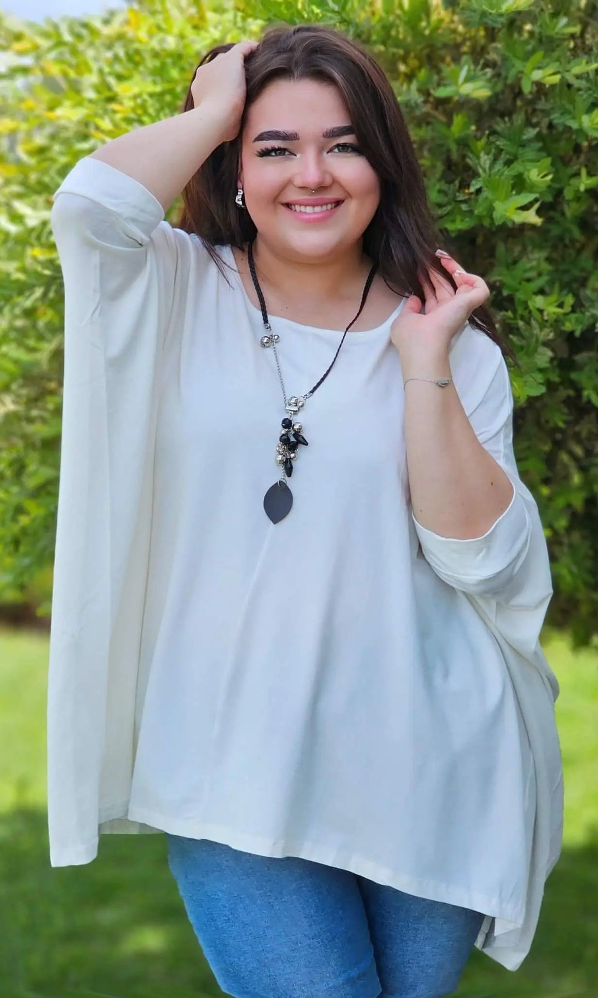 Świetna bluzka z naszyjnikiem Stylowa XL