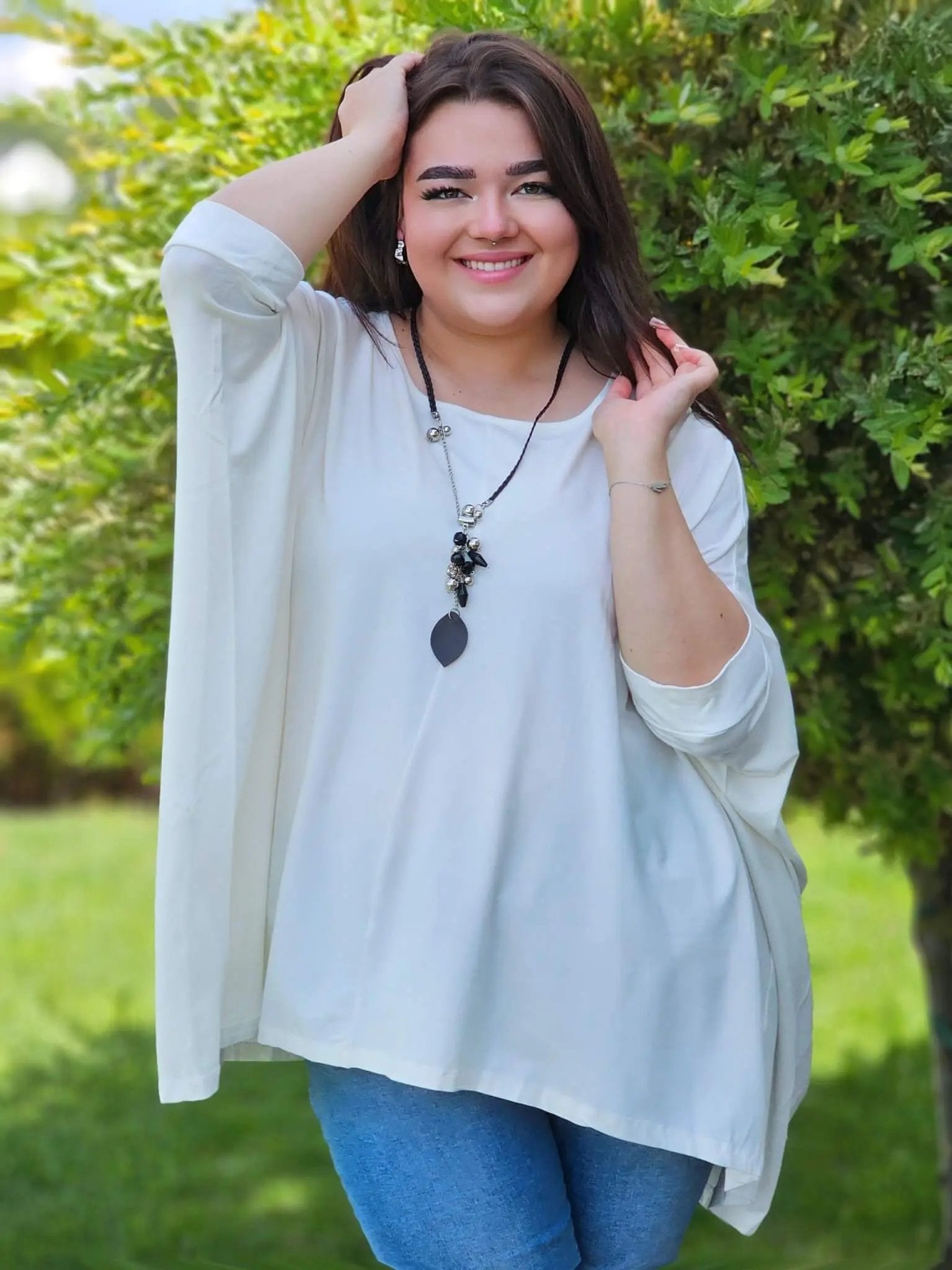 Świetna bluzka z naszyjnikiem Stylowa XL