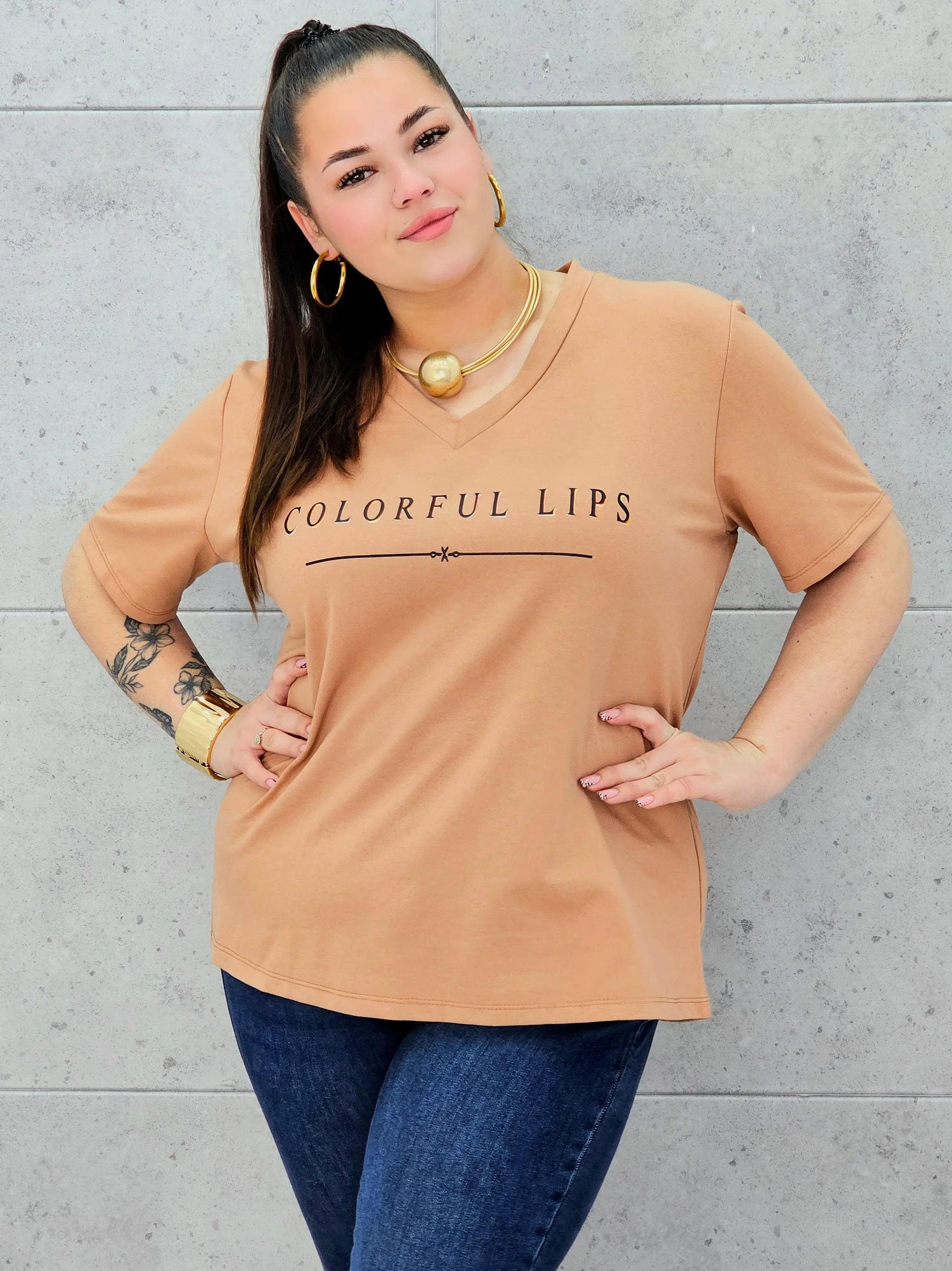 T-shirt plus size z nadrukiem – wygodne i stylowe bluzki XXL Stylowa XL