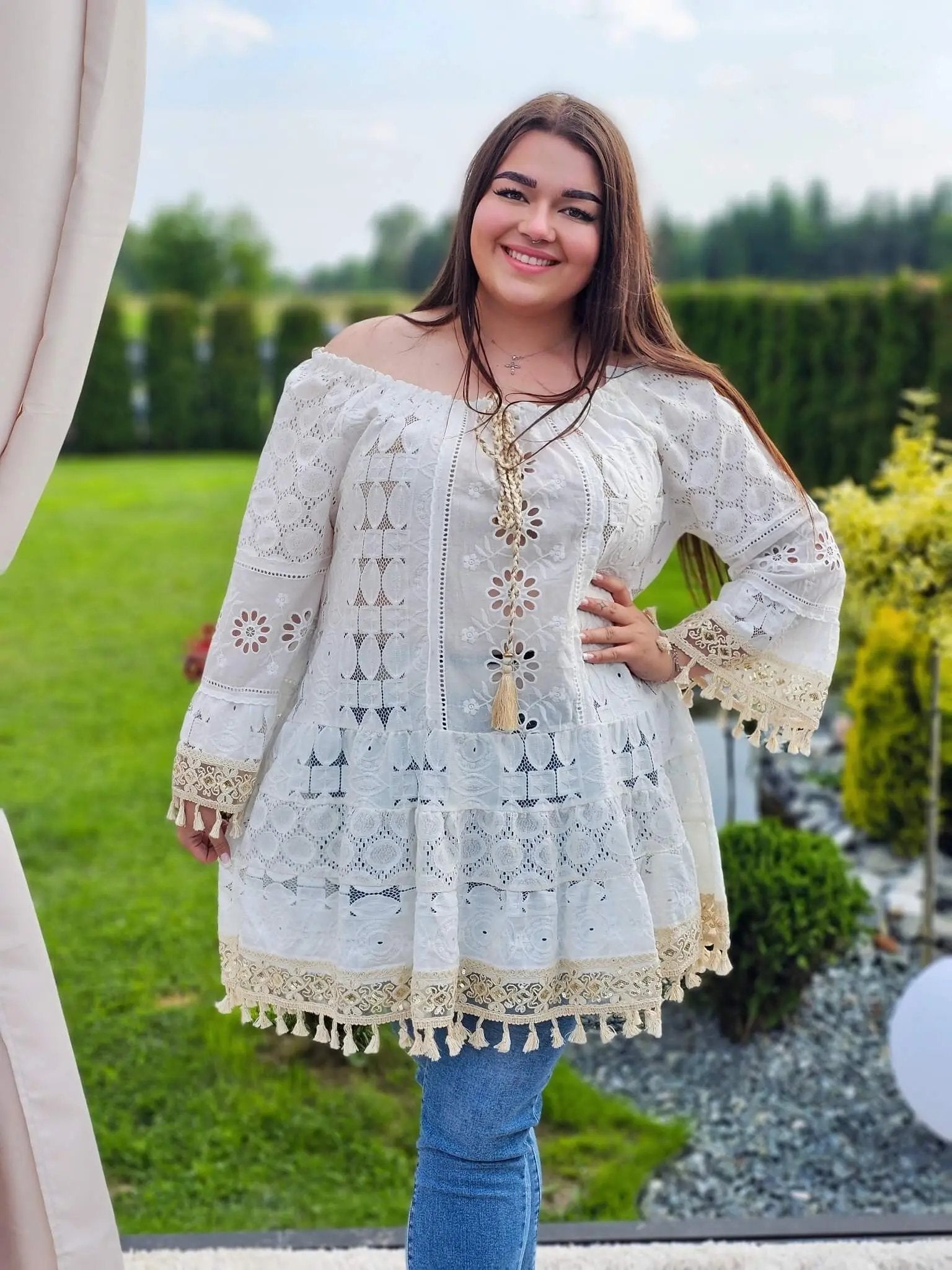 Tunika z ażurowym haftem i frędzlami Stylowa XL