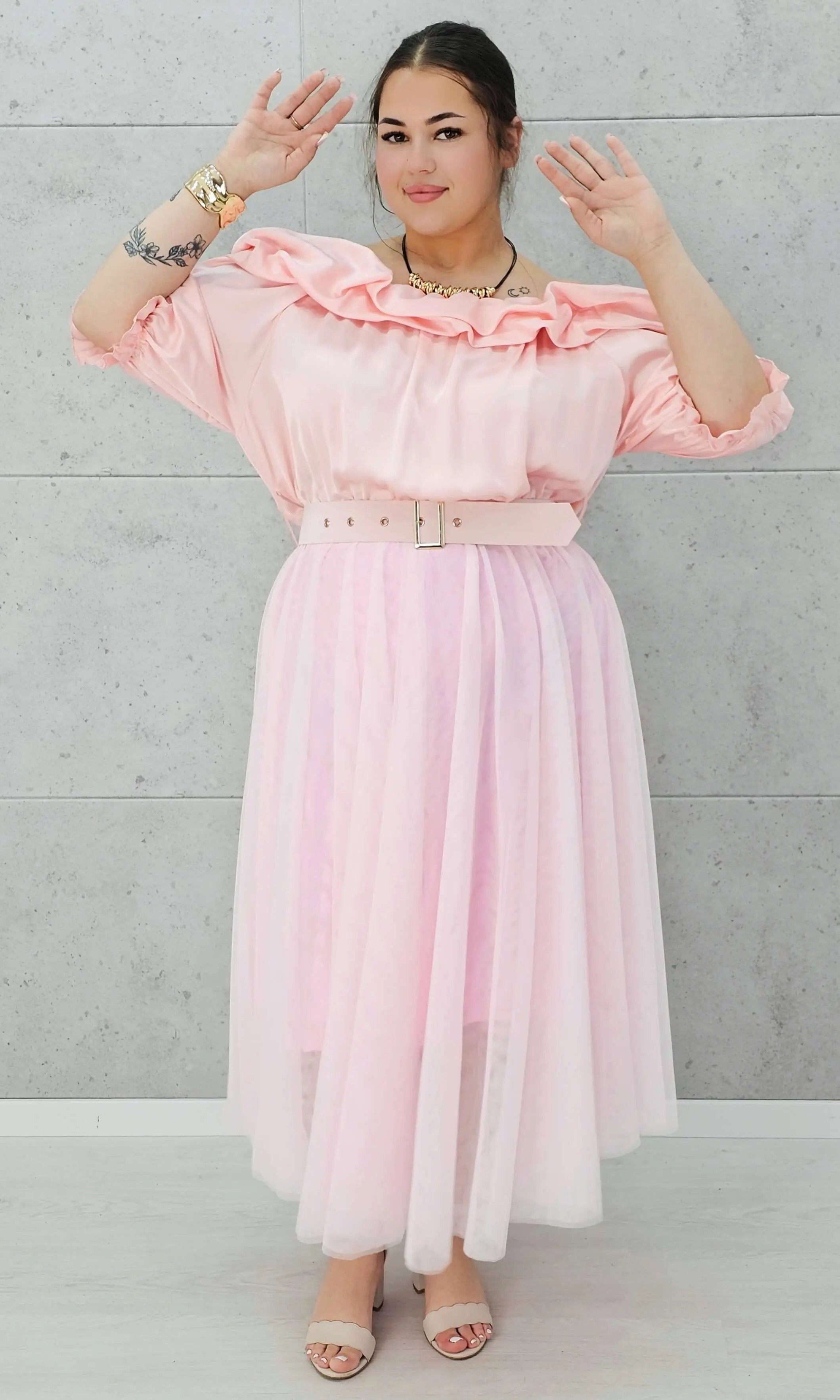 Zmysłowa sukienka hiszpanka z tiulowym dołem Stylowa XL