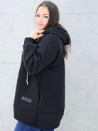 bluza z kapturem czarna plus size – bok