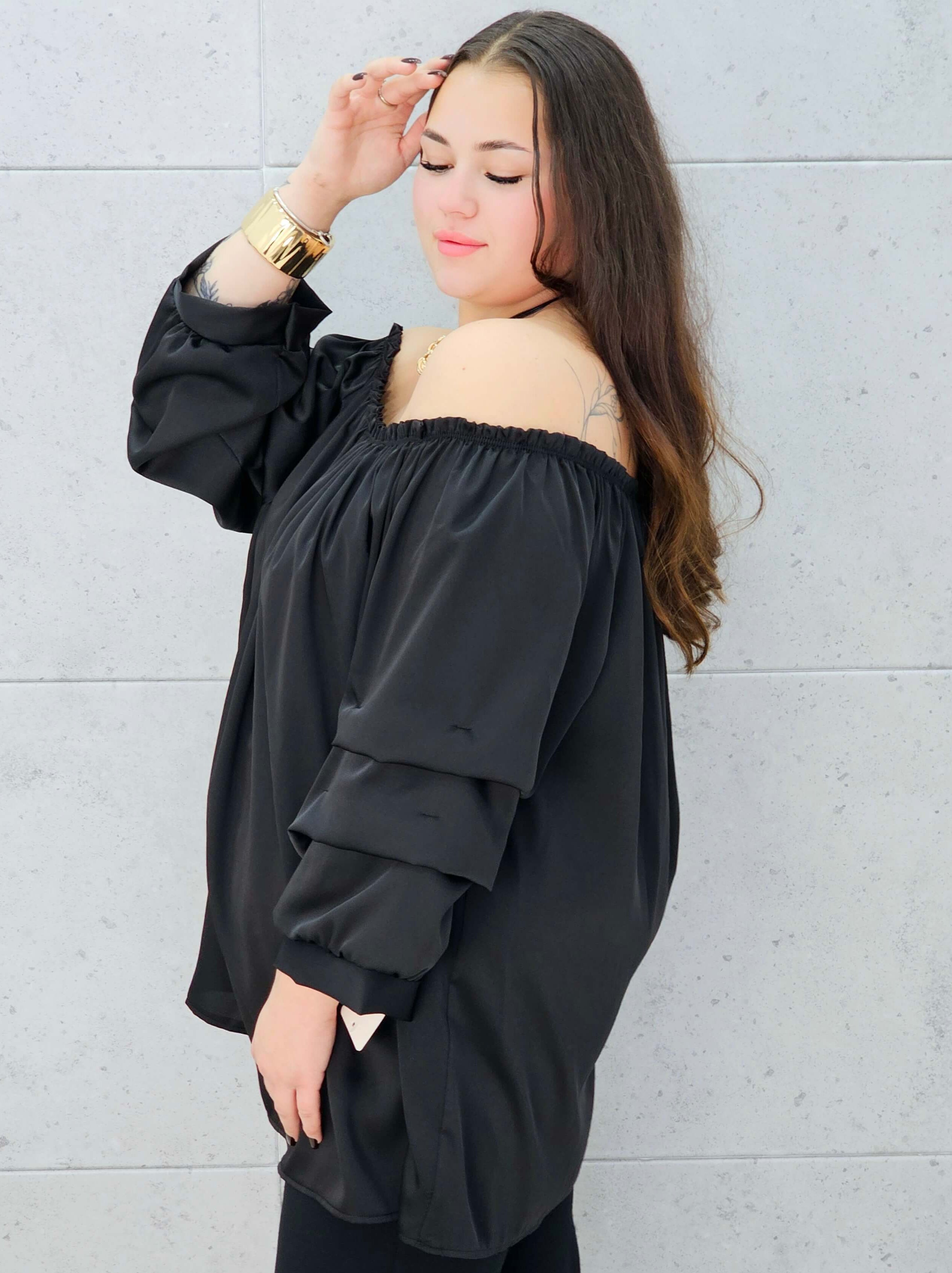 czarna bluzka hiszpanka plus size Stylowa XL – bok