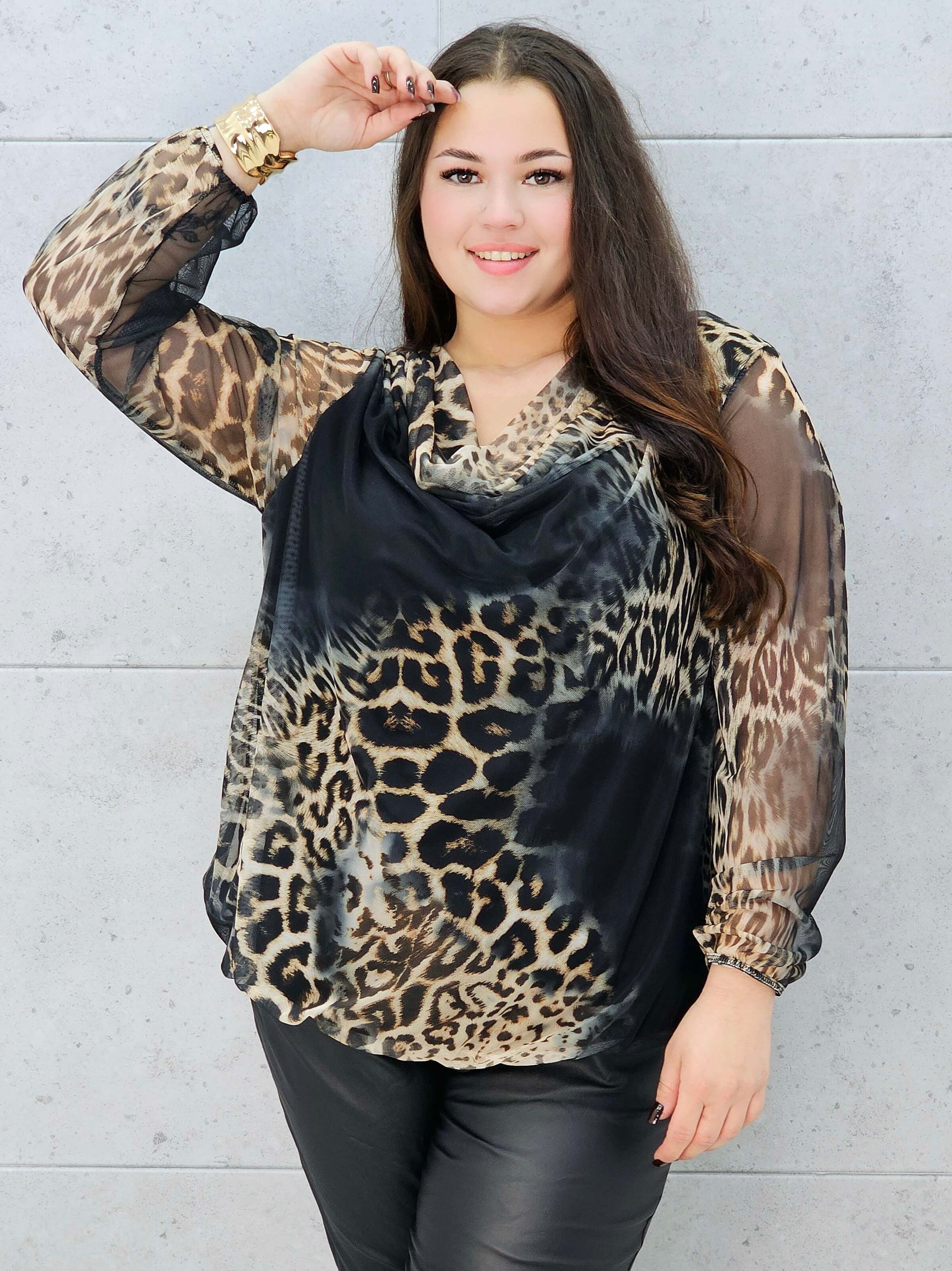 bluzka w panterkę lejący dekolt – elegancka stylizacja