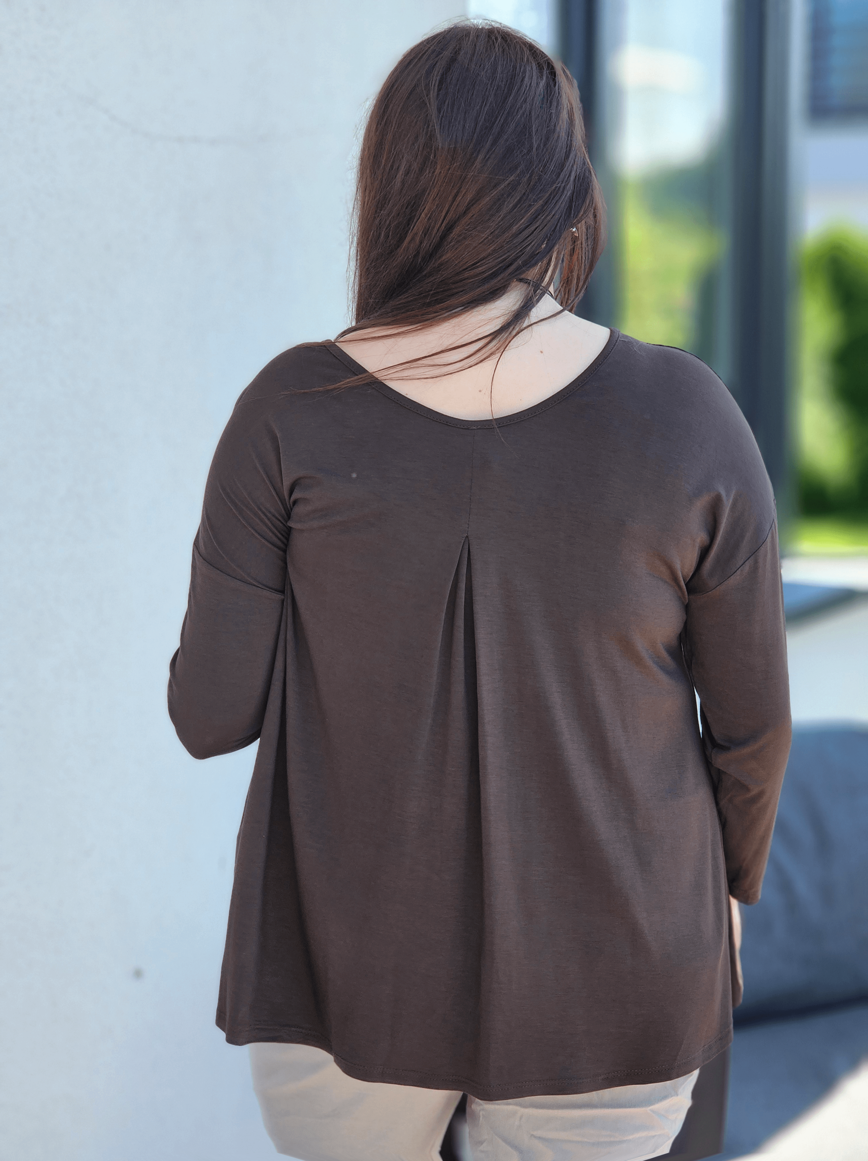 Bluzka basic - klasyka, którą pokochasz Stylowa XL